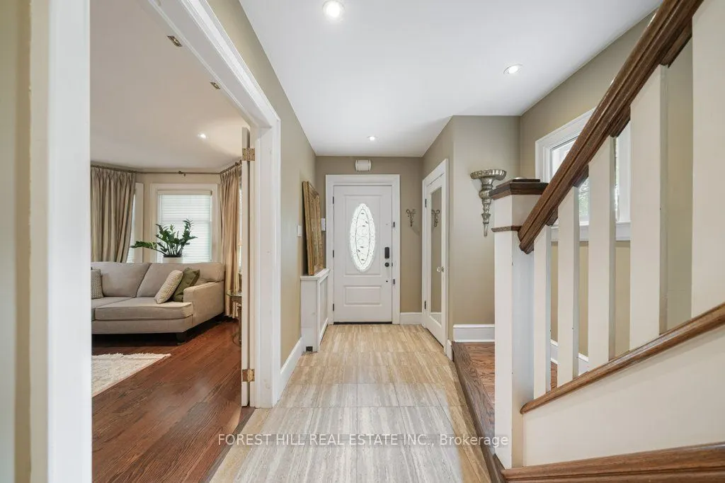 82 Brooke Avenue
