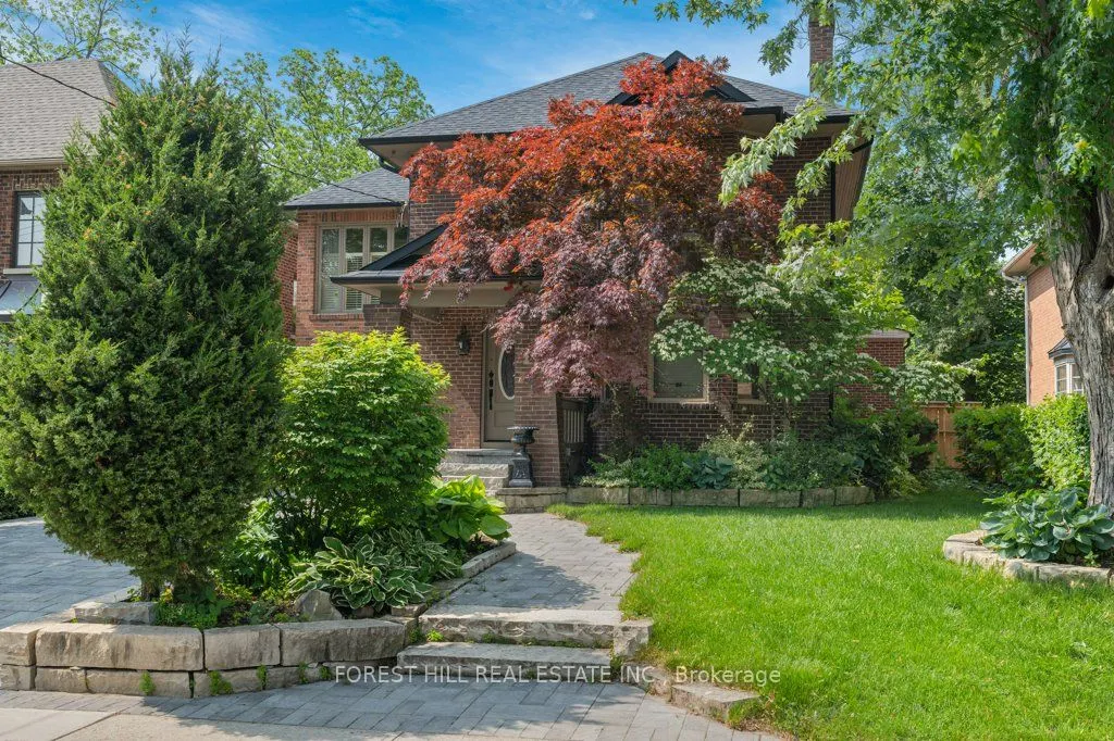 82 Brooke Avenue