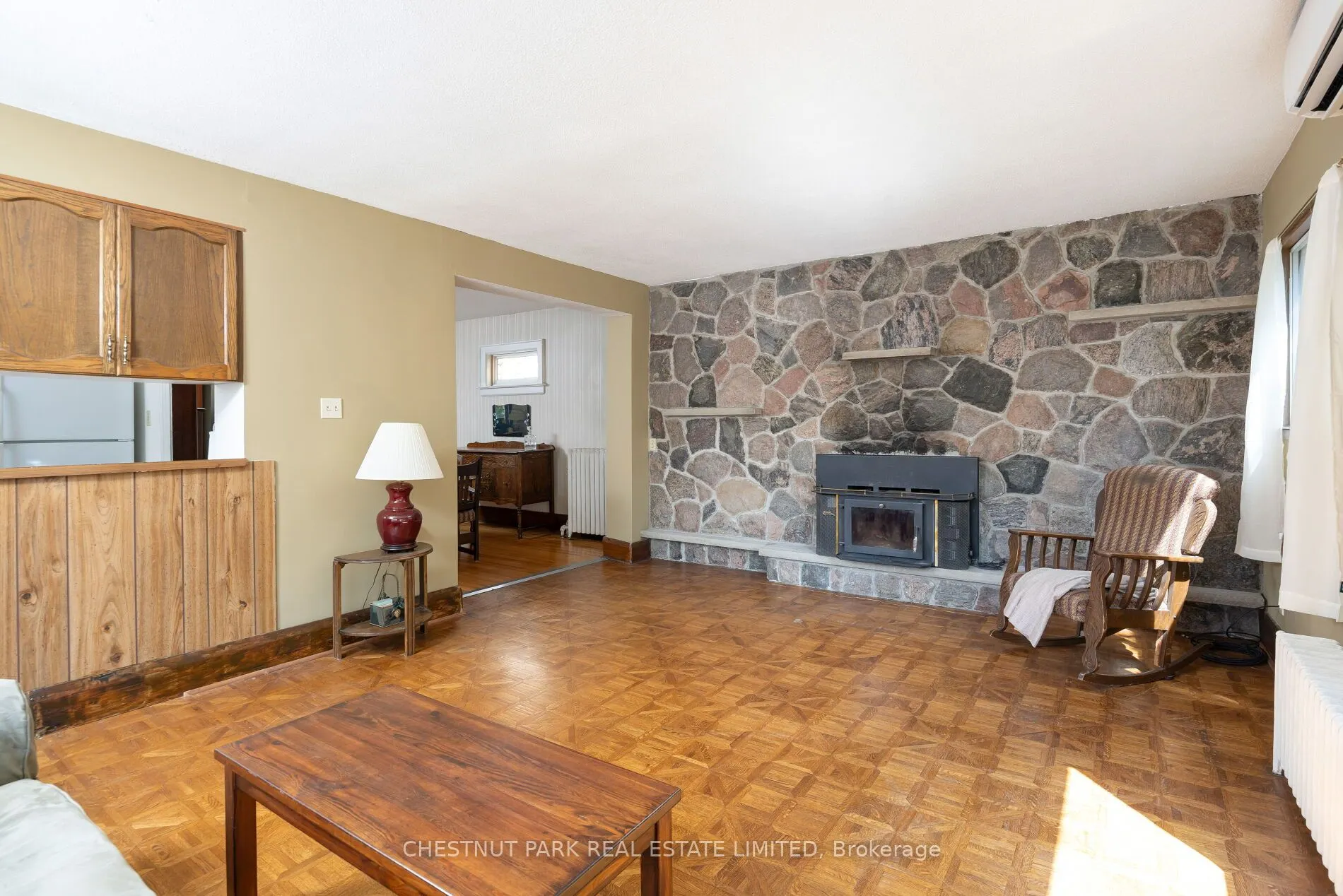 25 Maxwell Avenue
