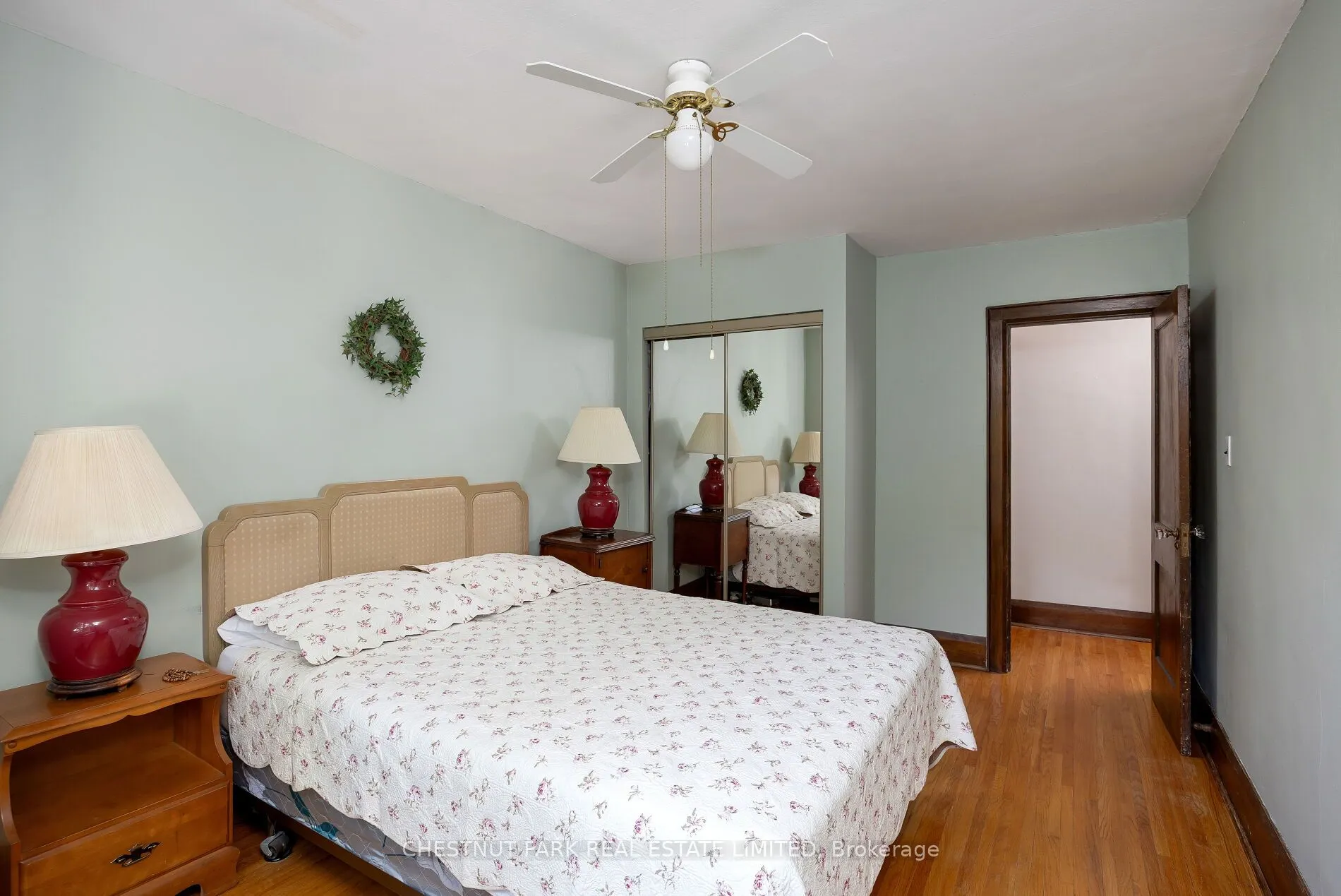 25 Maxwell Avenue
