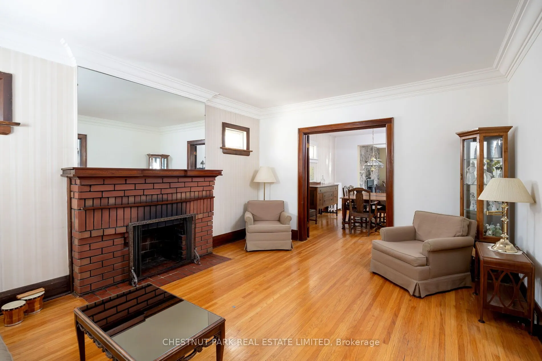 25 Maxwell Avenue