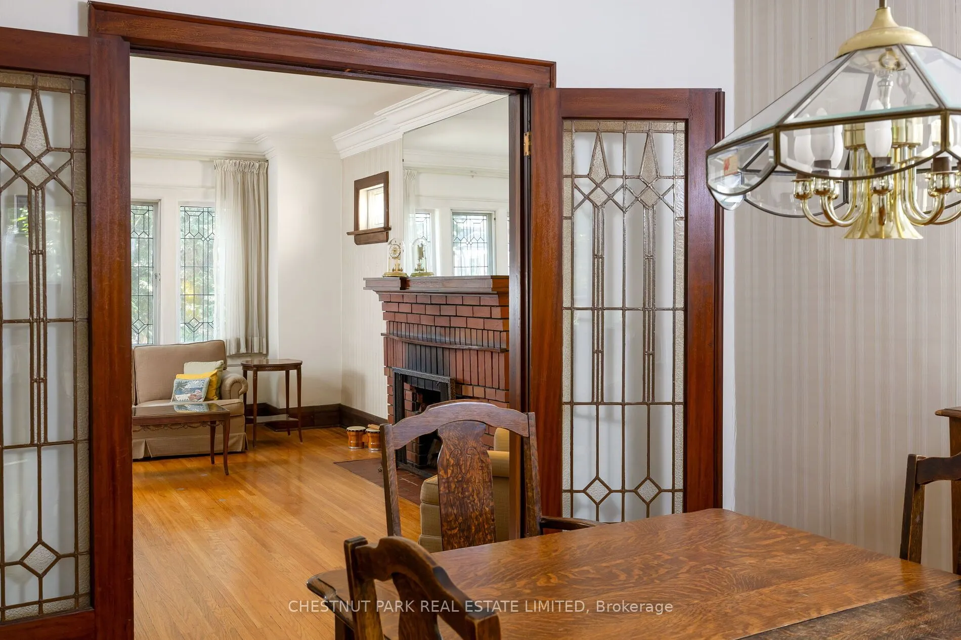 25 Maxwell Avenue