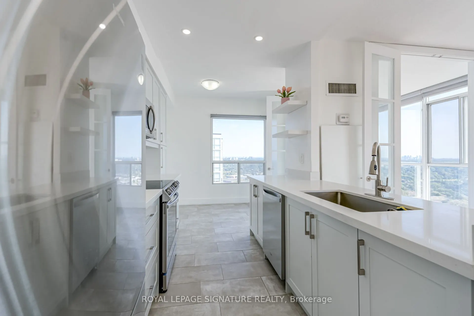 5 Concorde Place, #3609