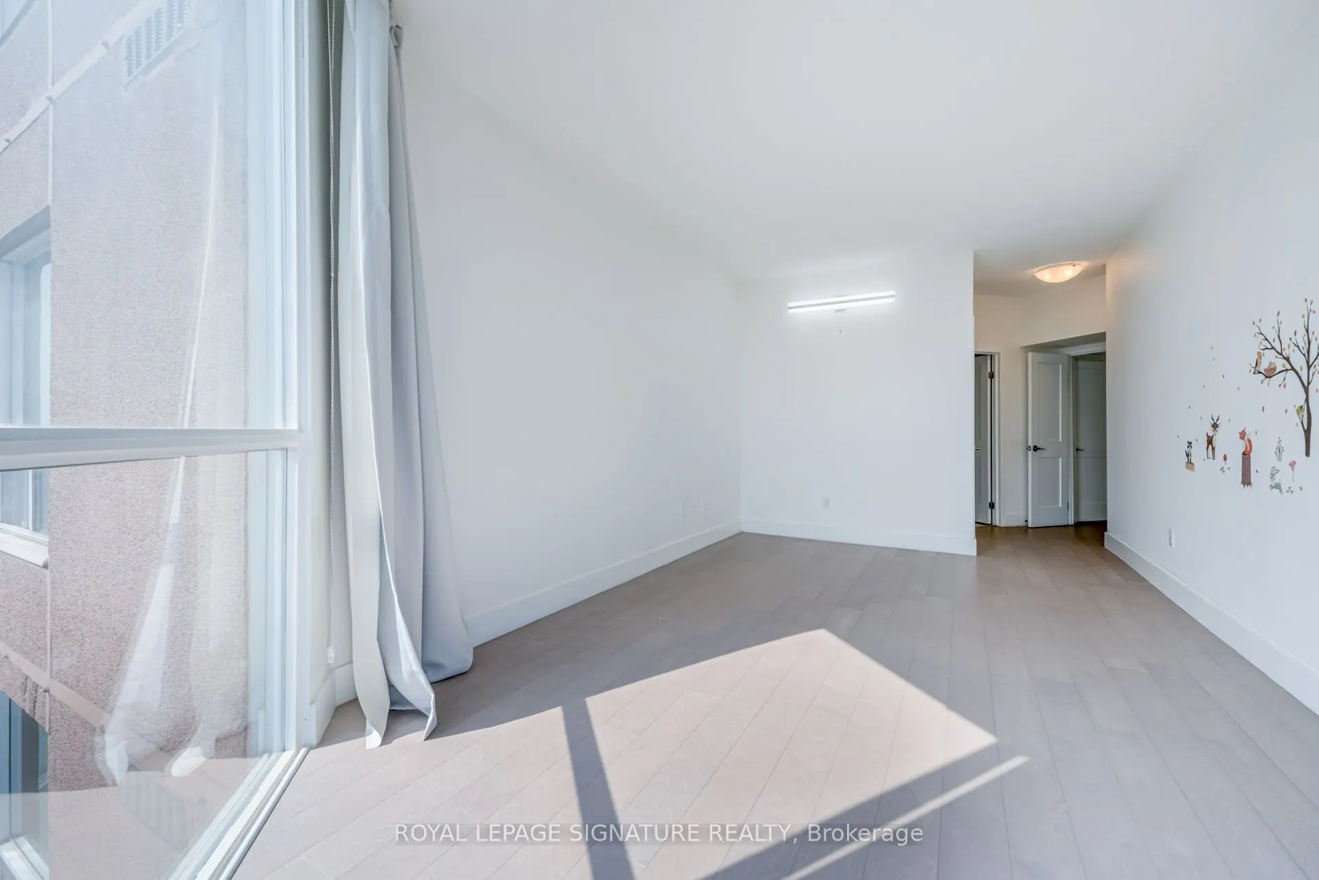 5 Concorde Place, #3609