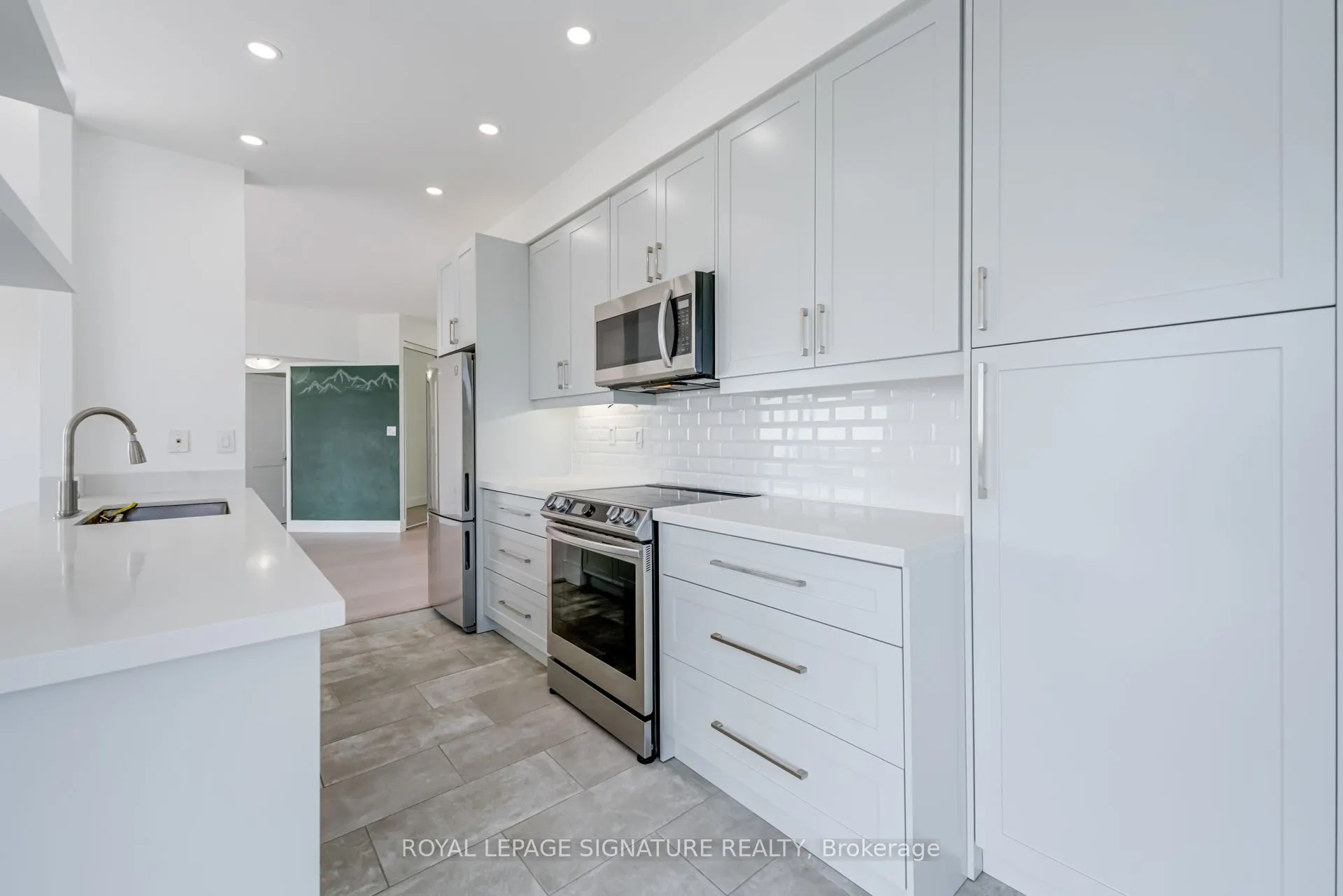 5 Concorde Place, #3609