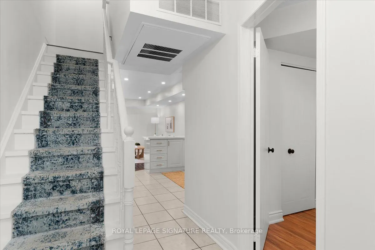 262 St Helens Avenue, #107