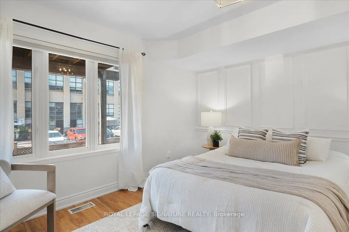 262 St Helens Avenue, #107