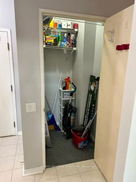 11 Thorncliffe Pk Drive, #103