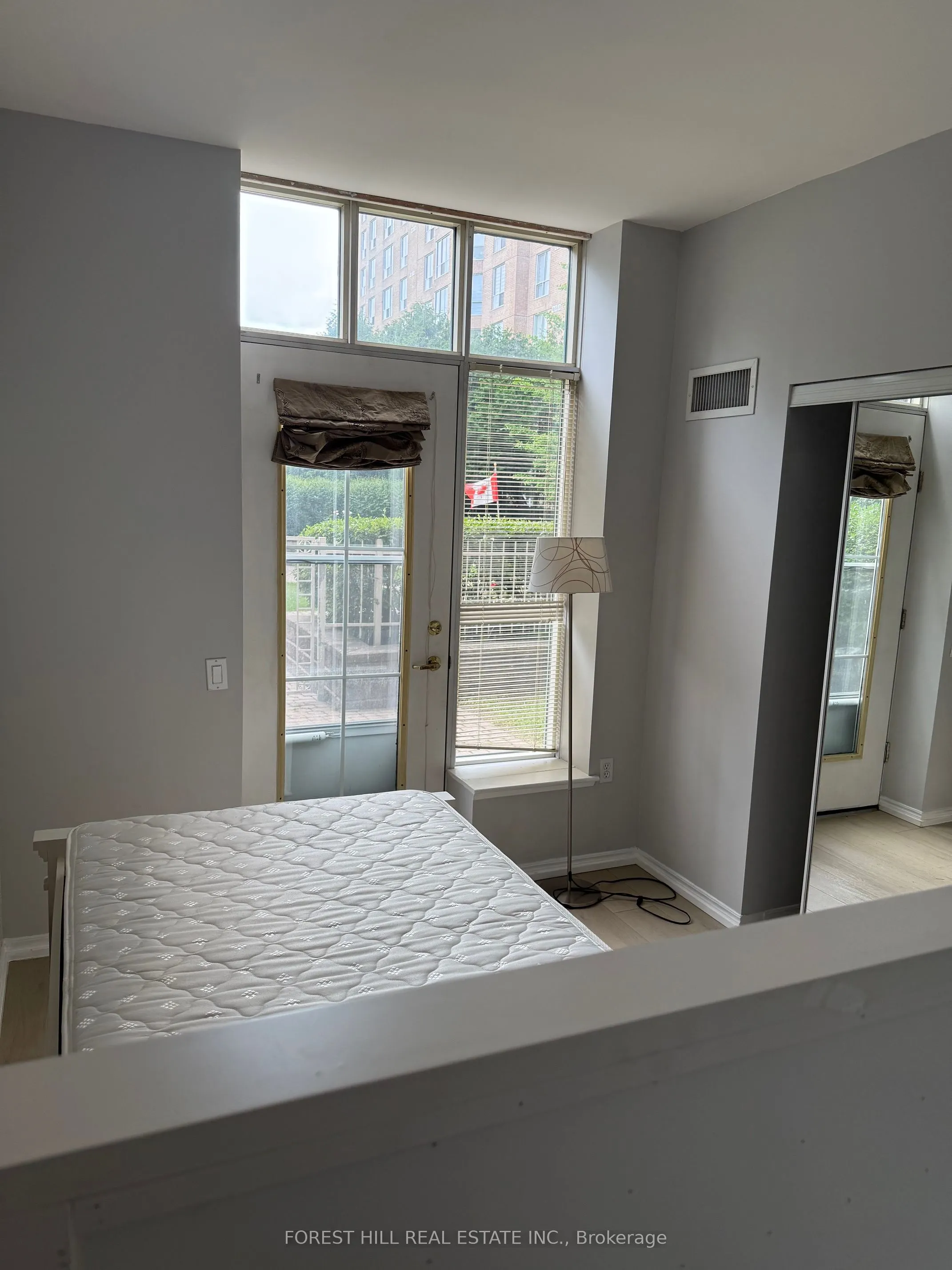 11 Thorncliffe Pk Drive, #103