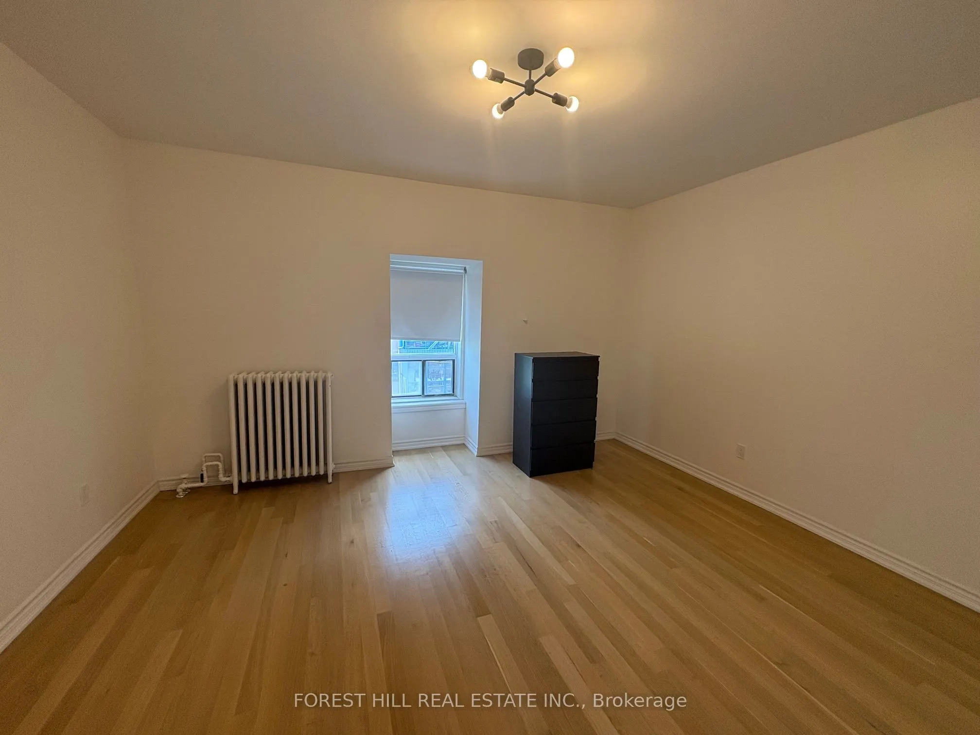 756 Queen Street W, #C