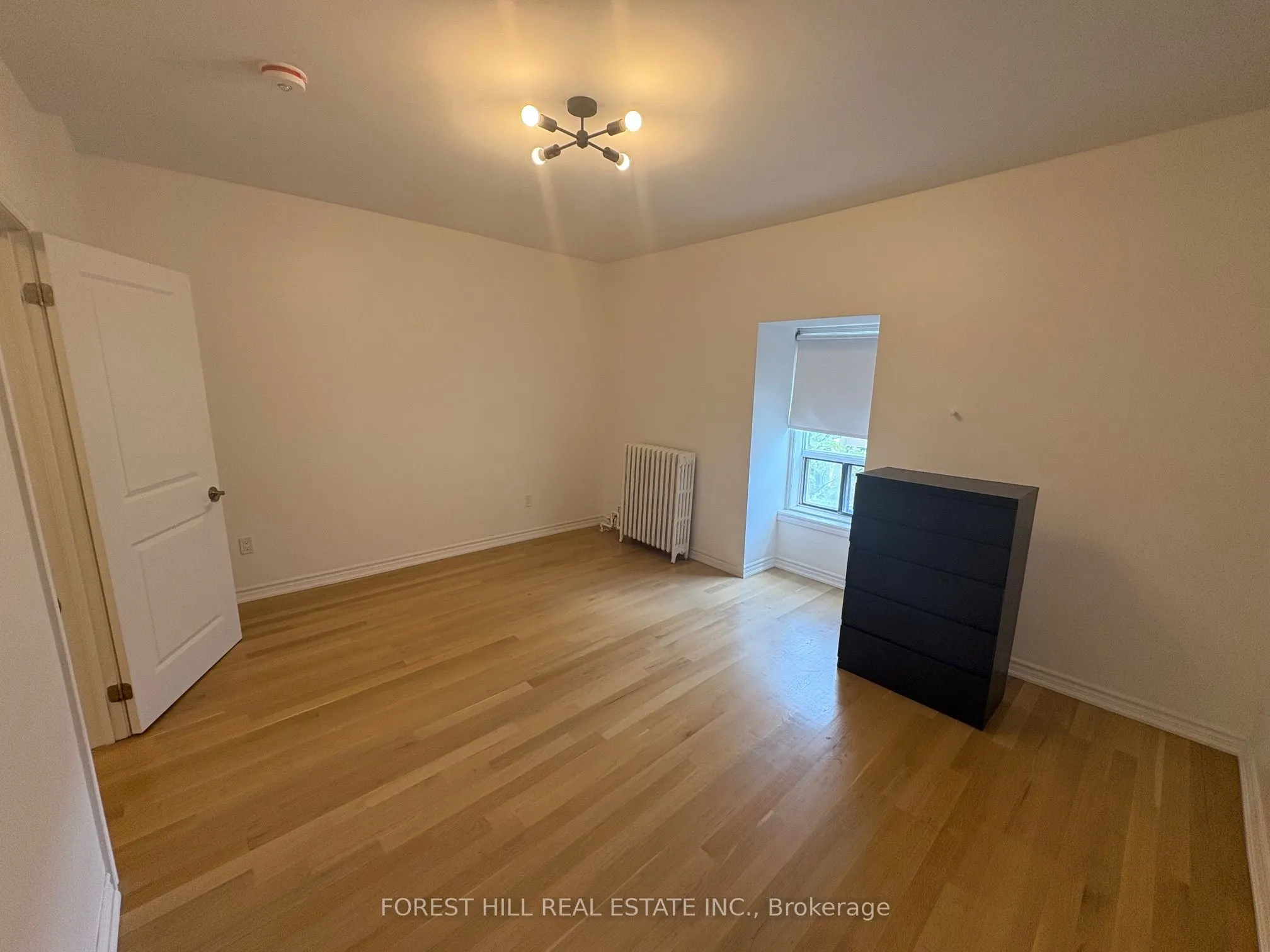 756 Queen Street W, #C