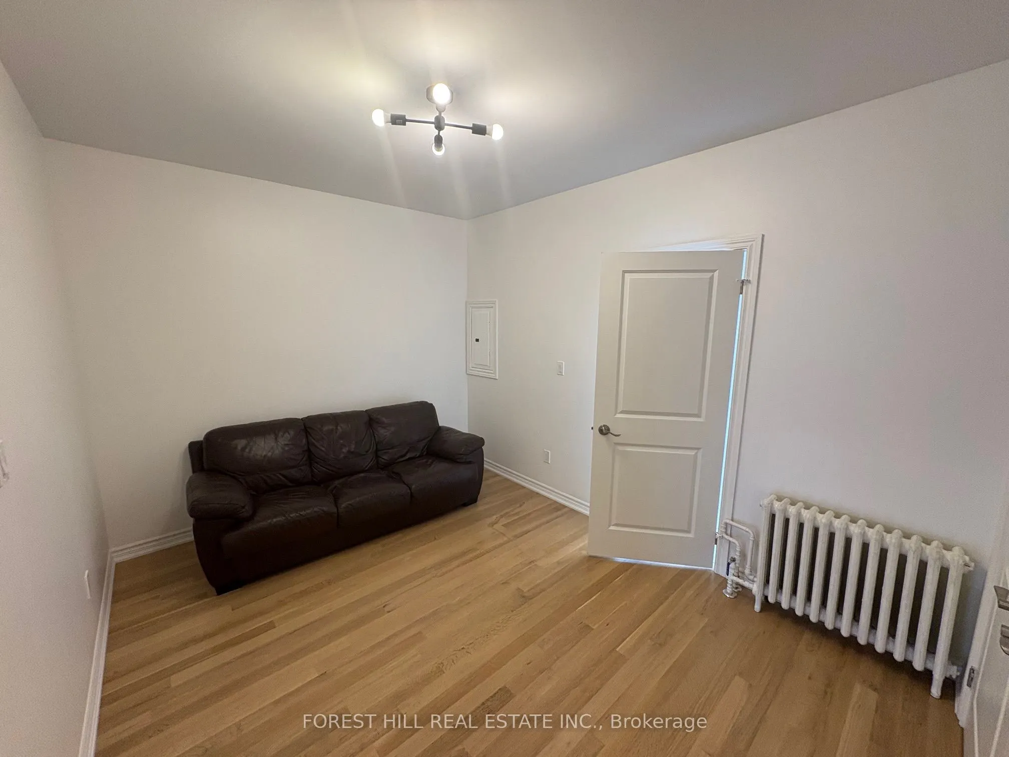 756 Queen Street W, #C