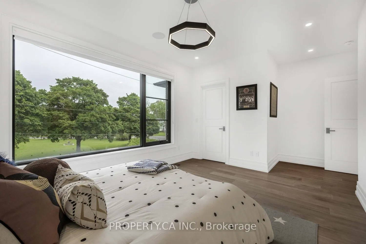 8 Manor Haven Road