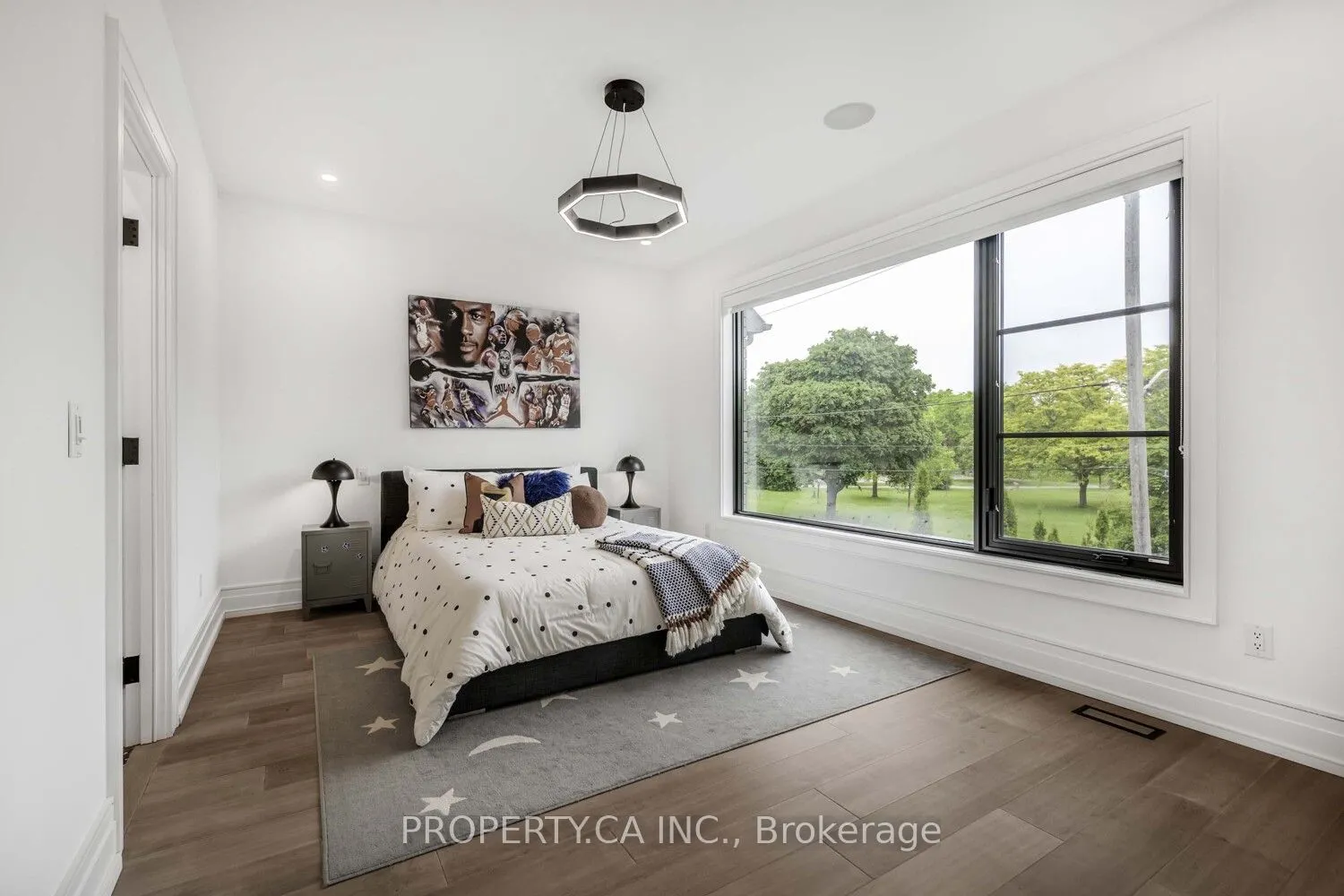 8 Manor Haven Road