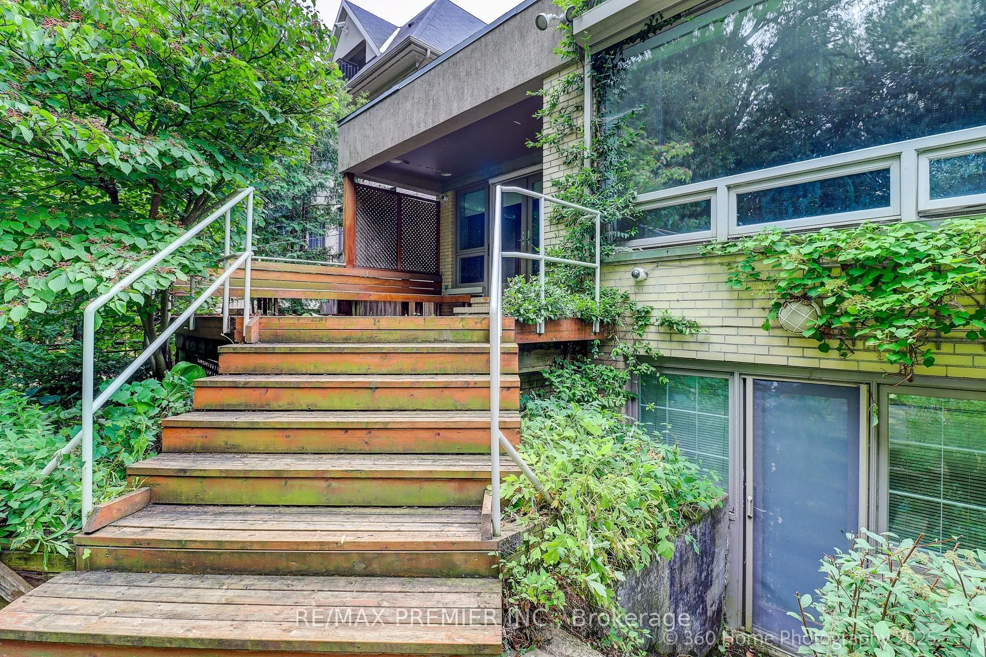 249 Forest Hill Road