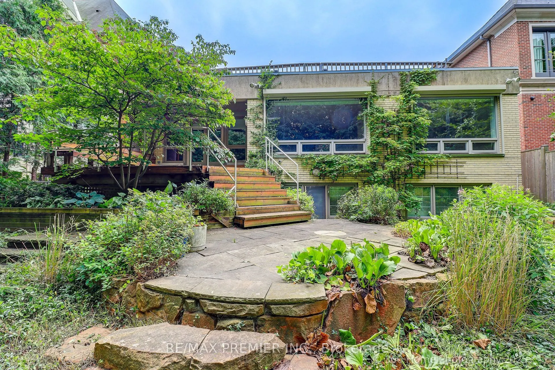 249 Forest Hill Road