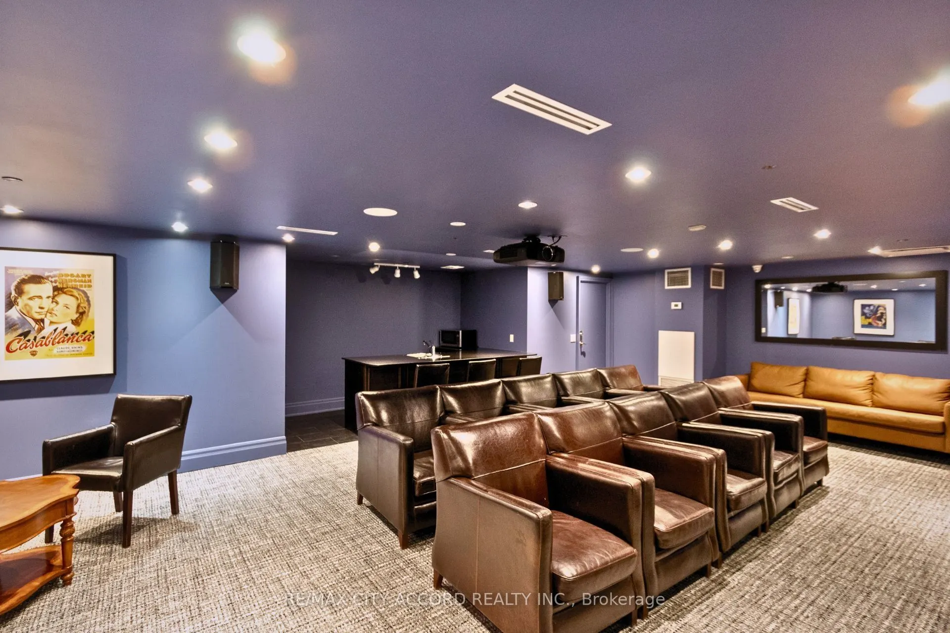 485 Rosewell Avenue, #210