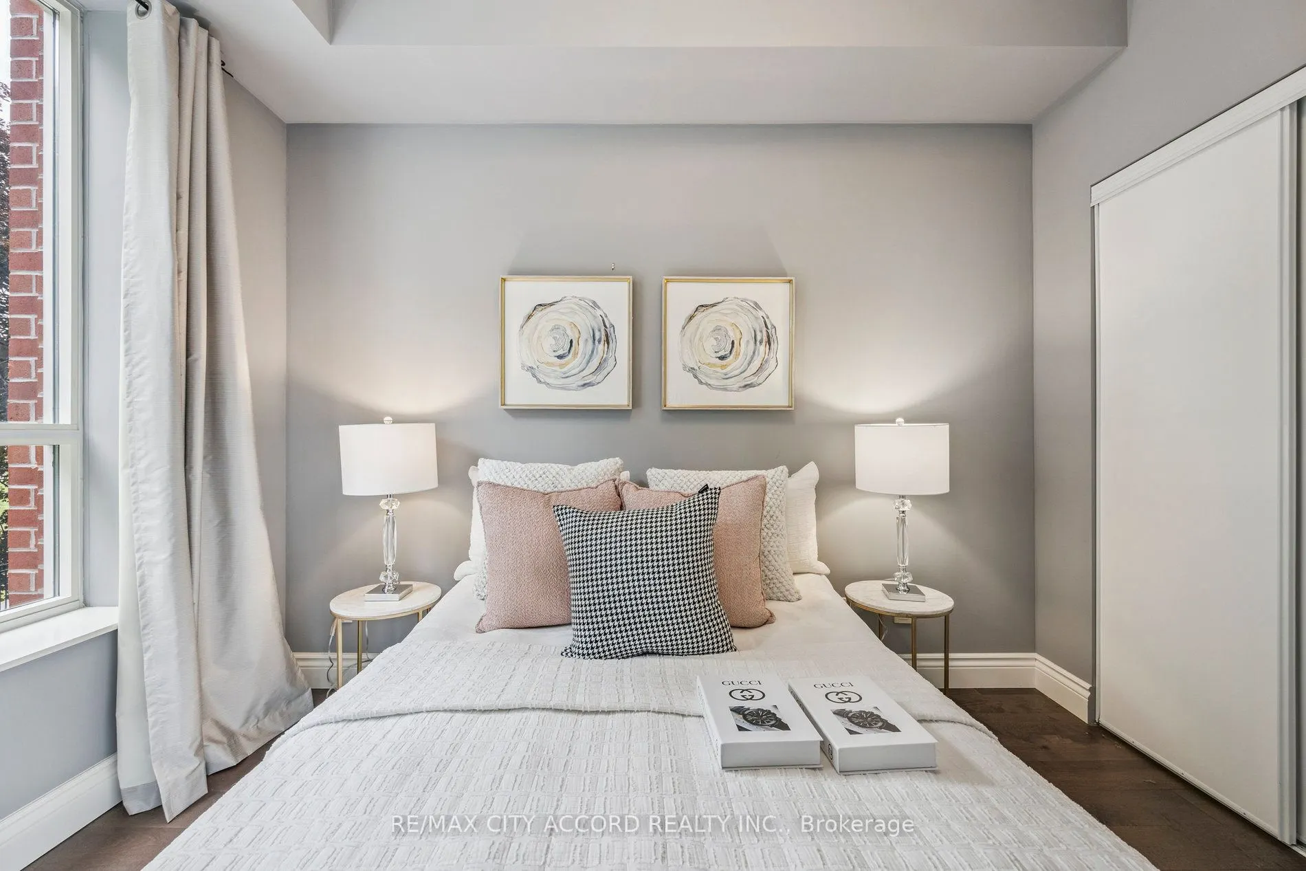 485 Rosewell Avenue, #210