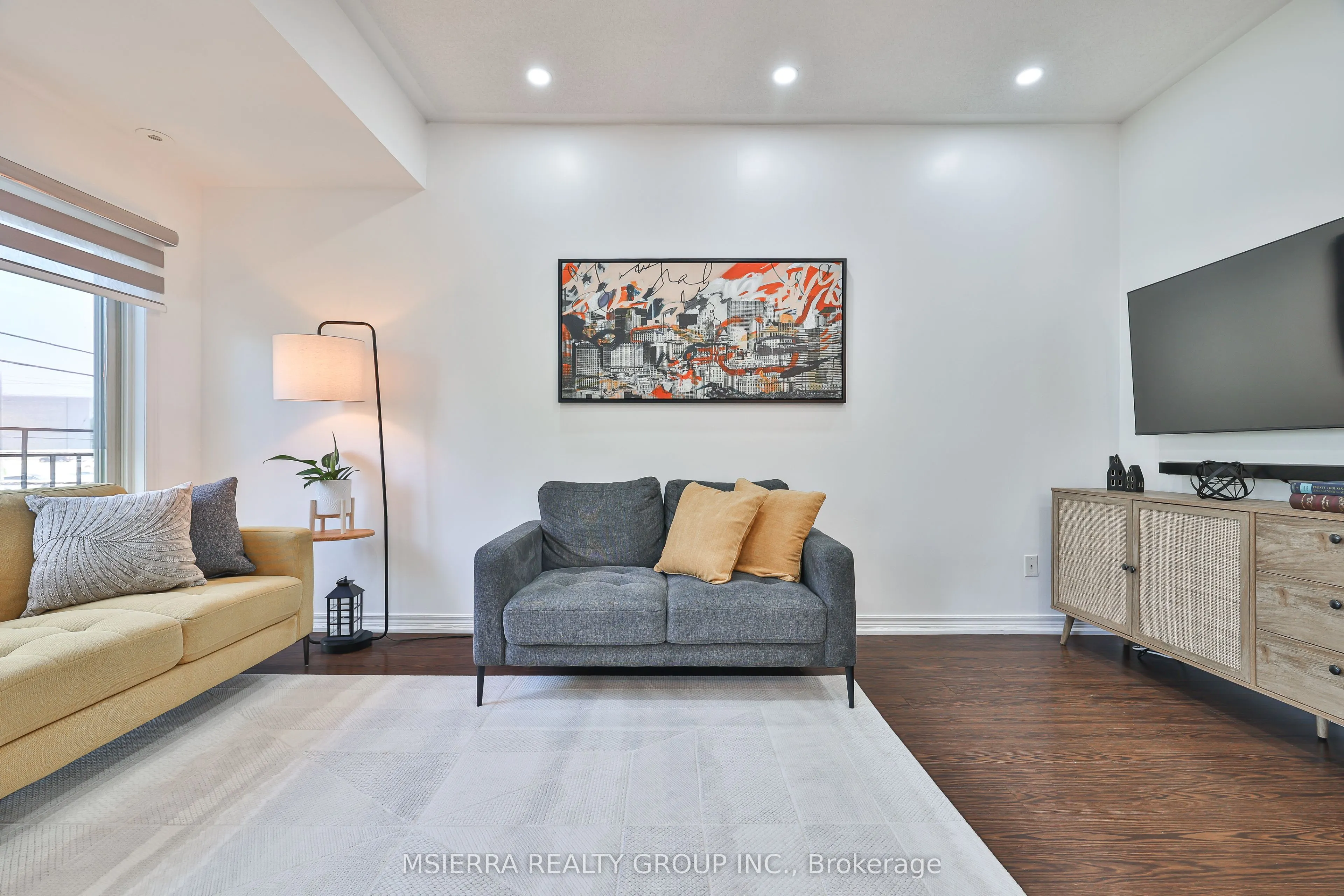 1496 Victoria Park Avenue, #254