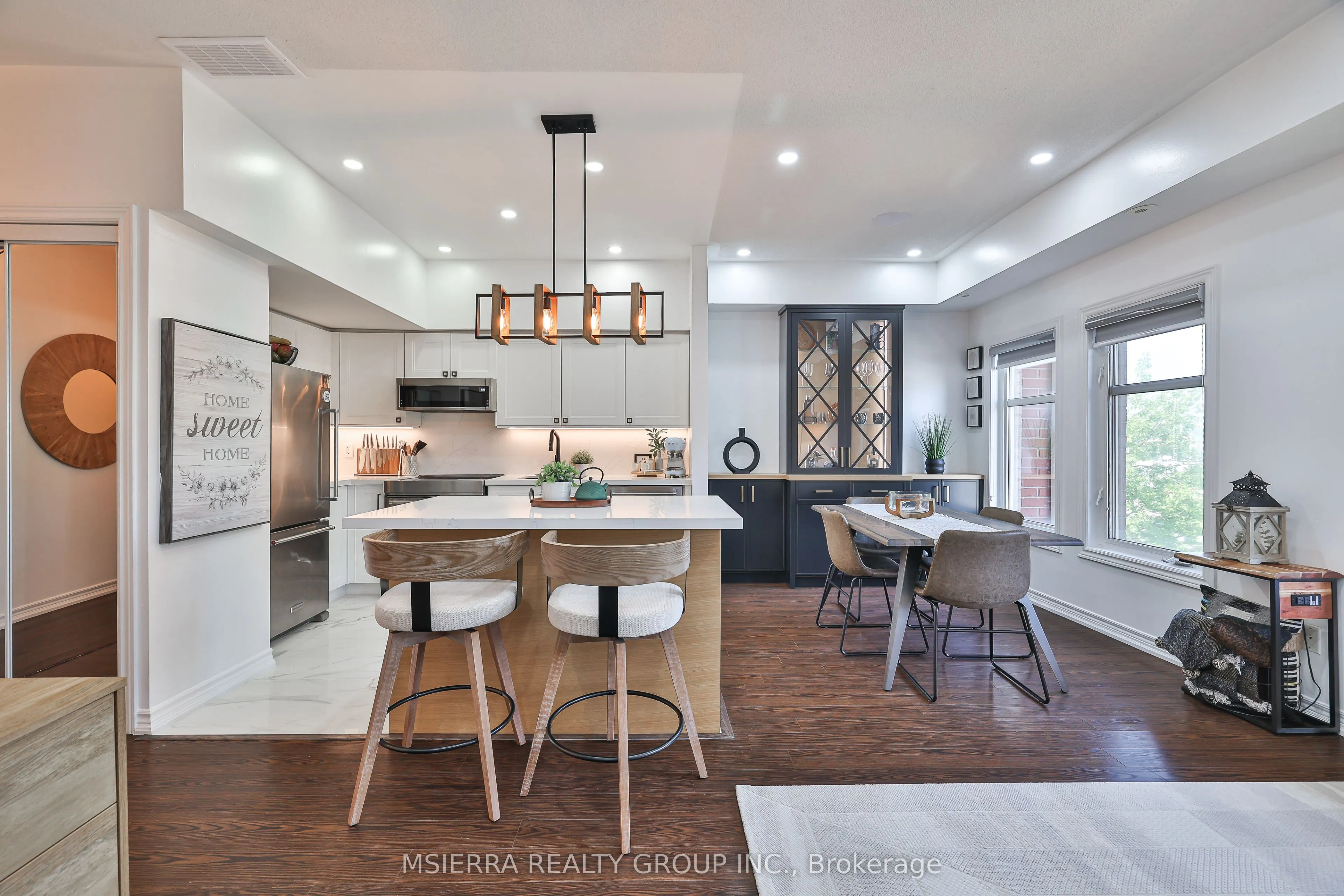 1496 Victoria Park Avenue, #254
