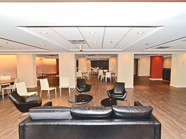 38 Joe Shuster Way, #1811