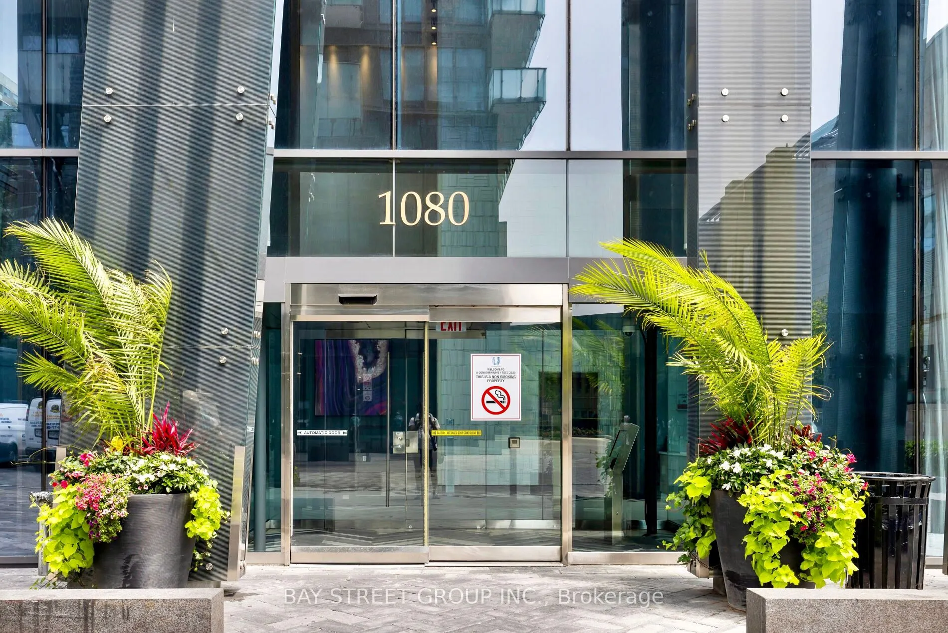 1080 Bay Street, #1608