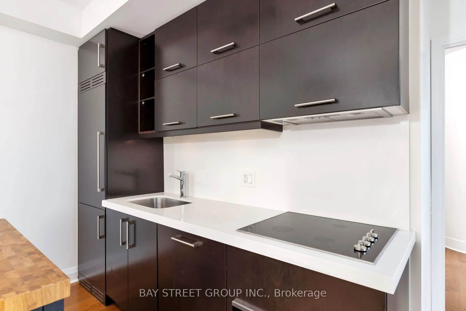 1080 Bay Street, #1608