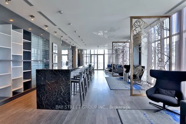 1080 Bay Street, #1608