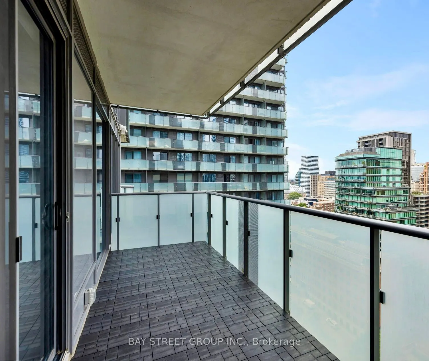 1080 Bay Street, #1608