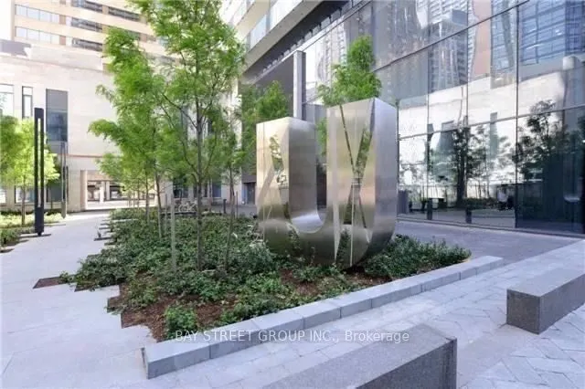 1080 Bay Street, #1608