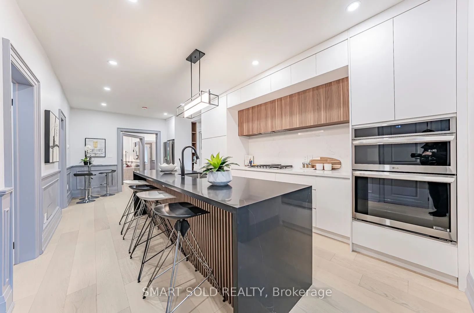 89 Concord Avenue