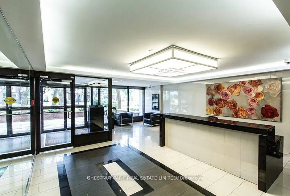 40 Homewood Avenue, #2105