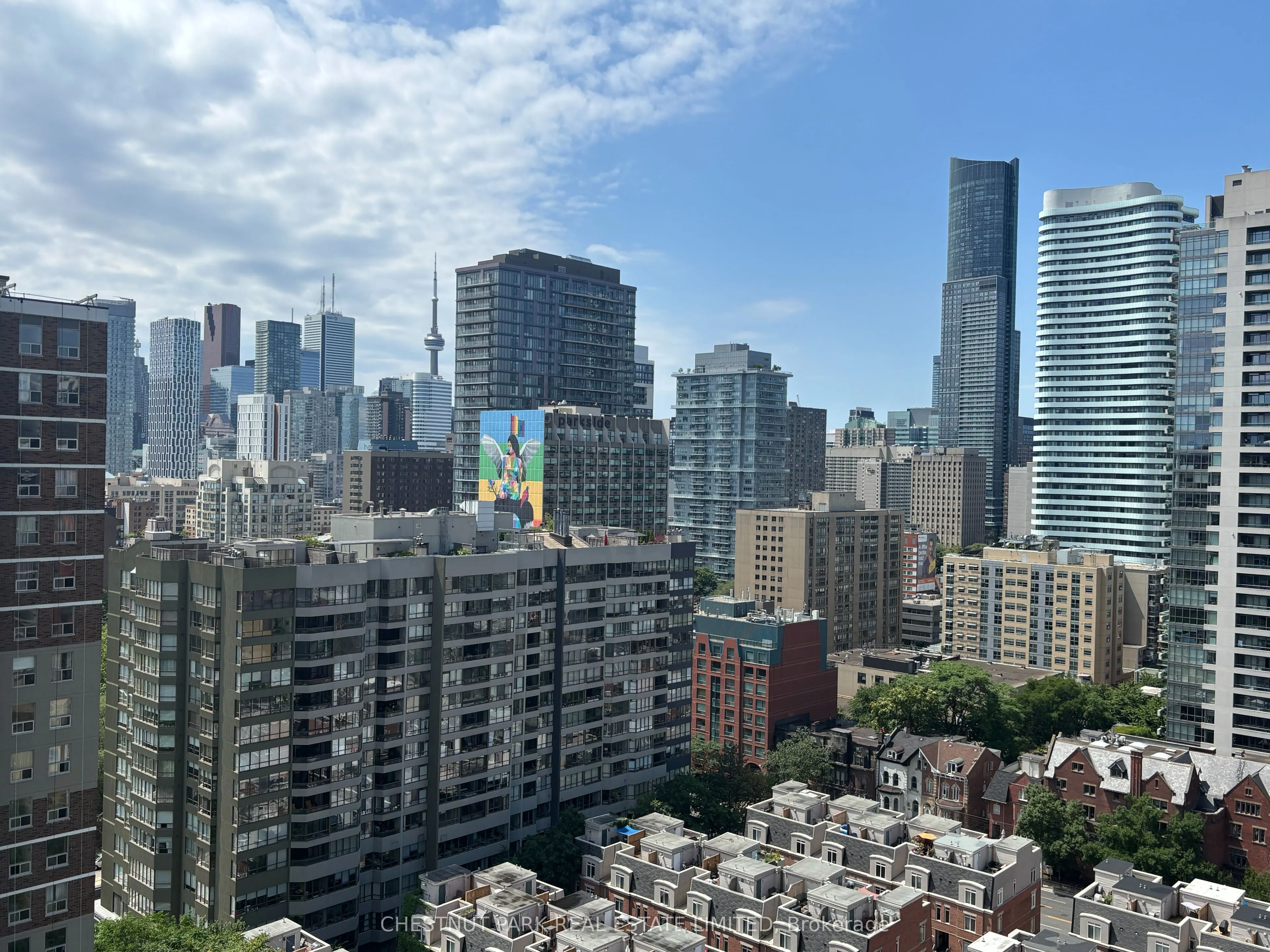40 Homewood Avenue, #2105