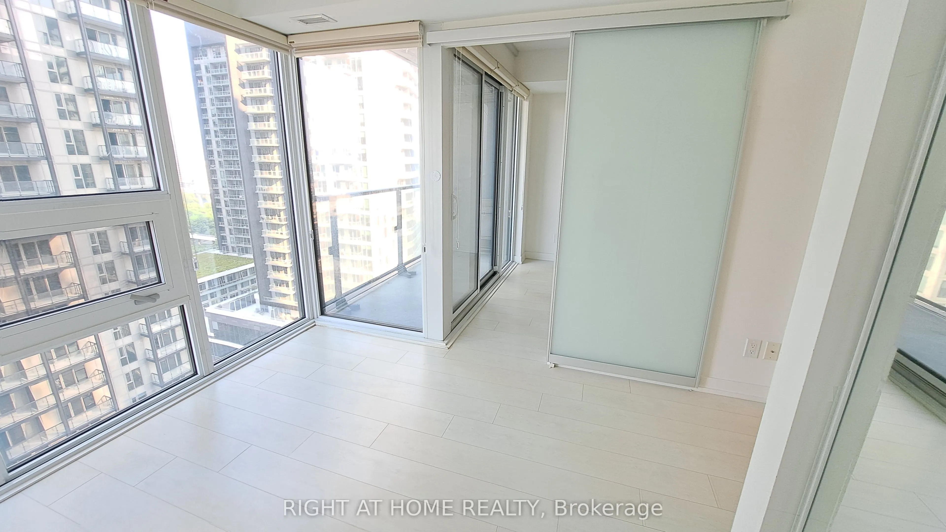 19 Western Battery Road, #1902