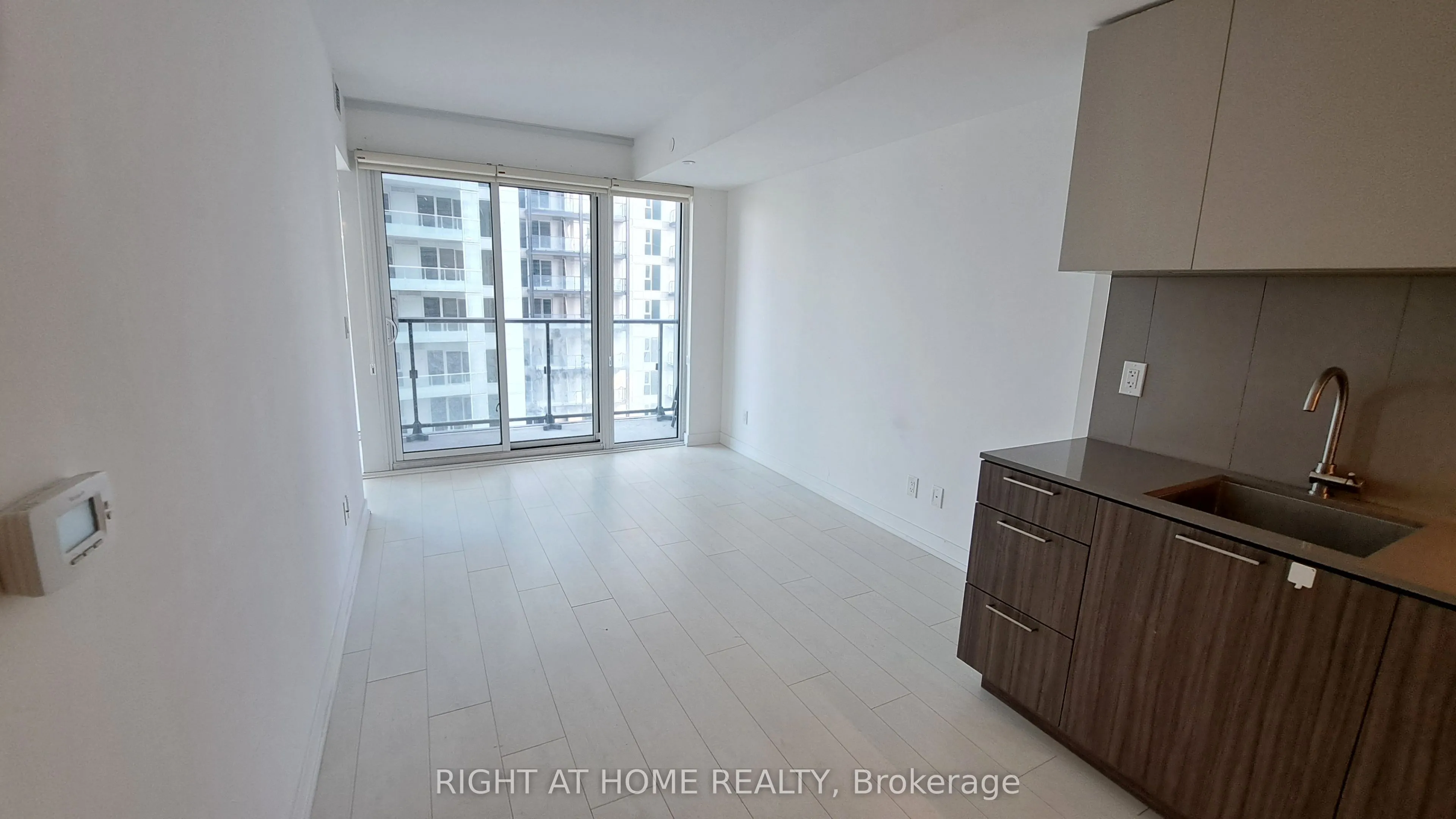 19 Western Battery Road, #1902