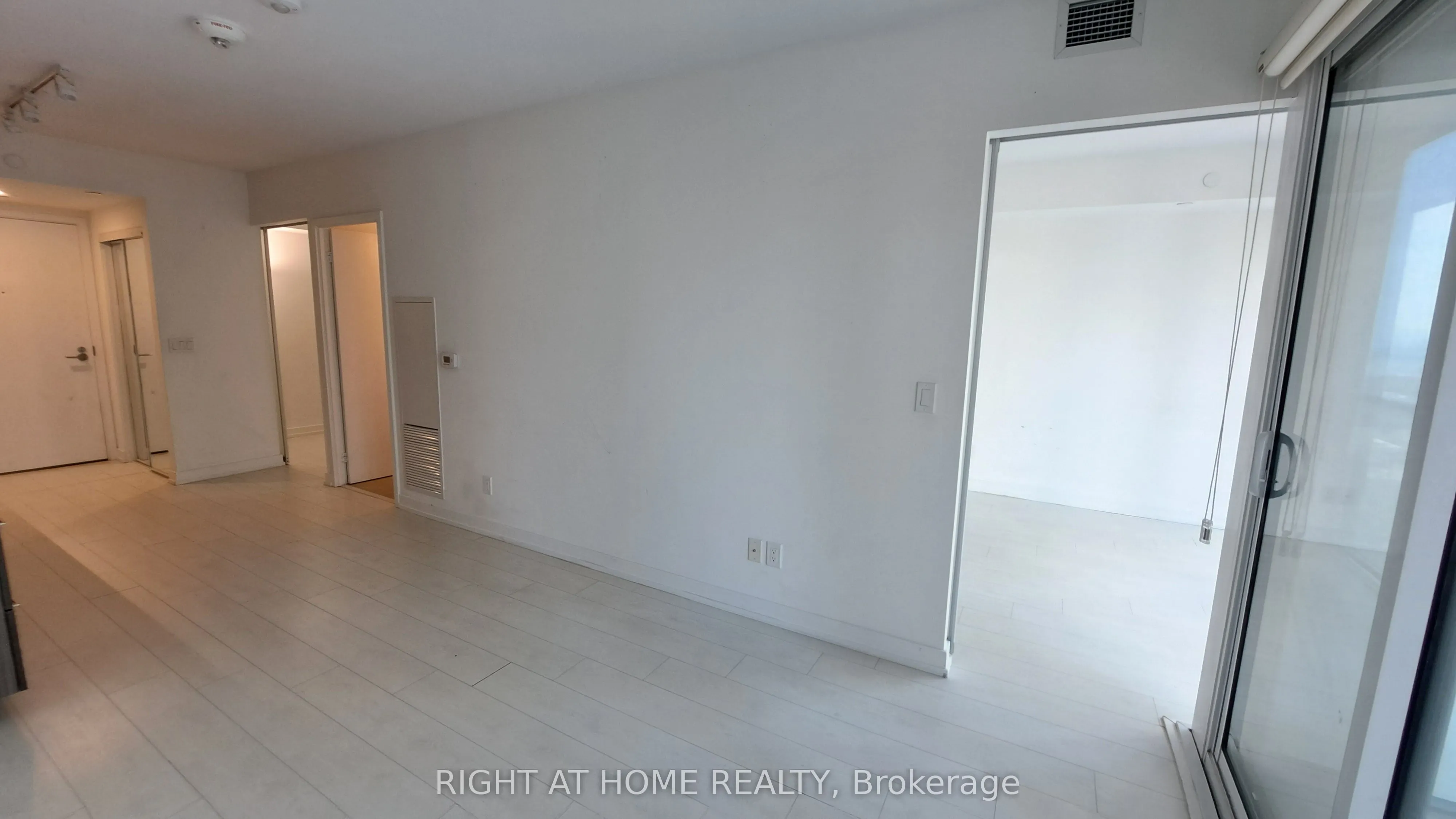 19 Western Battery Road, #1902