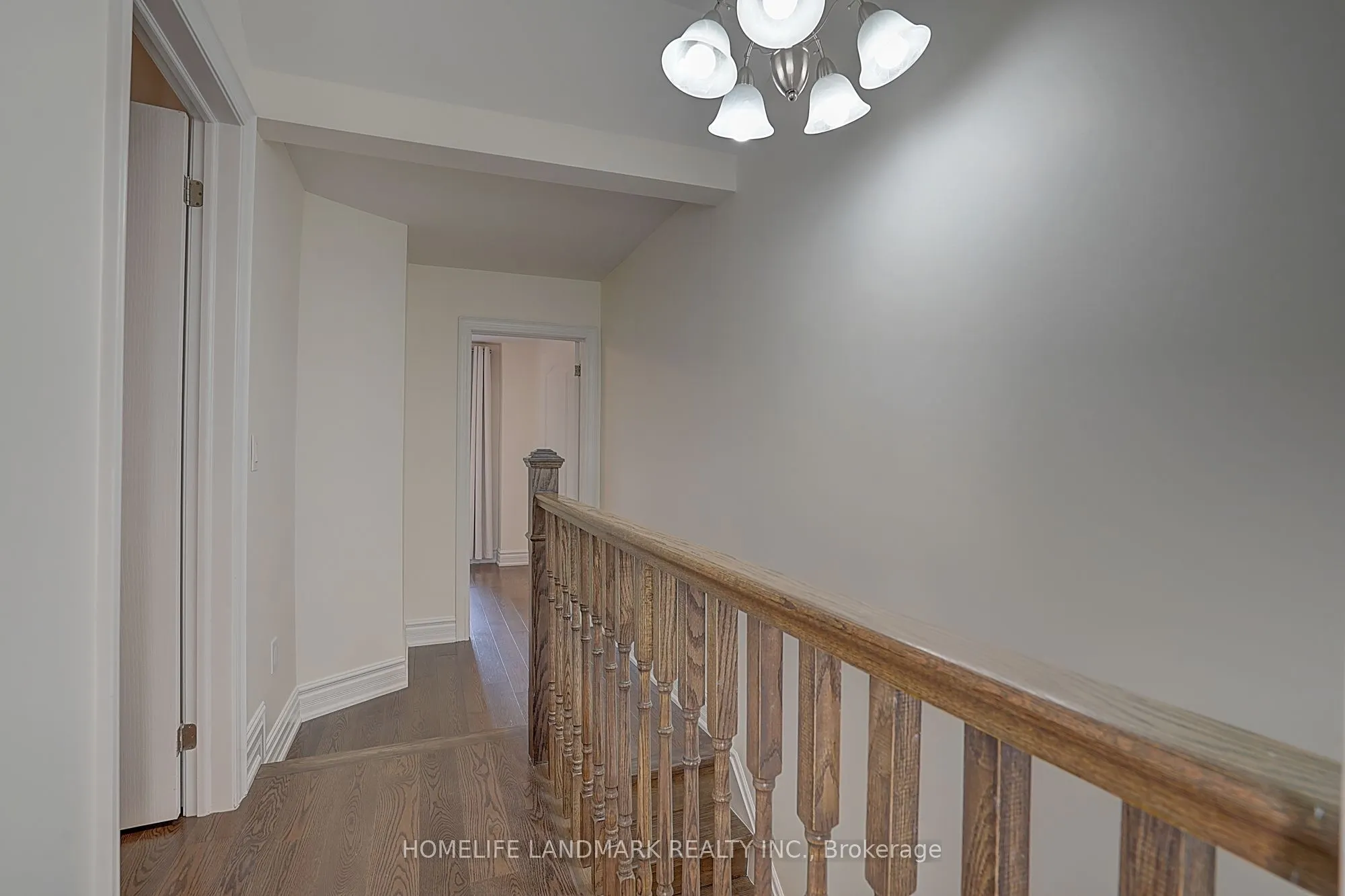596 Palmerston Avenue