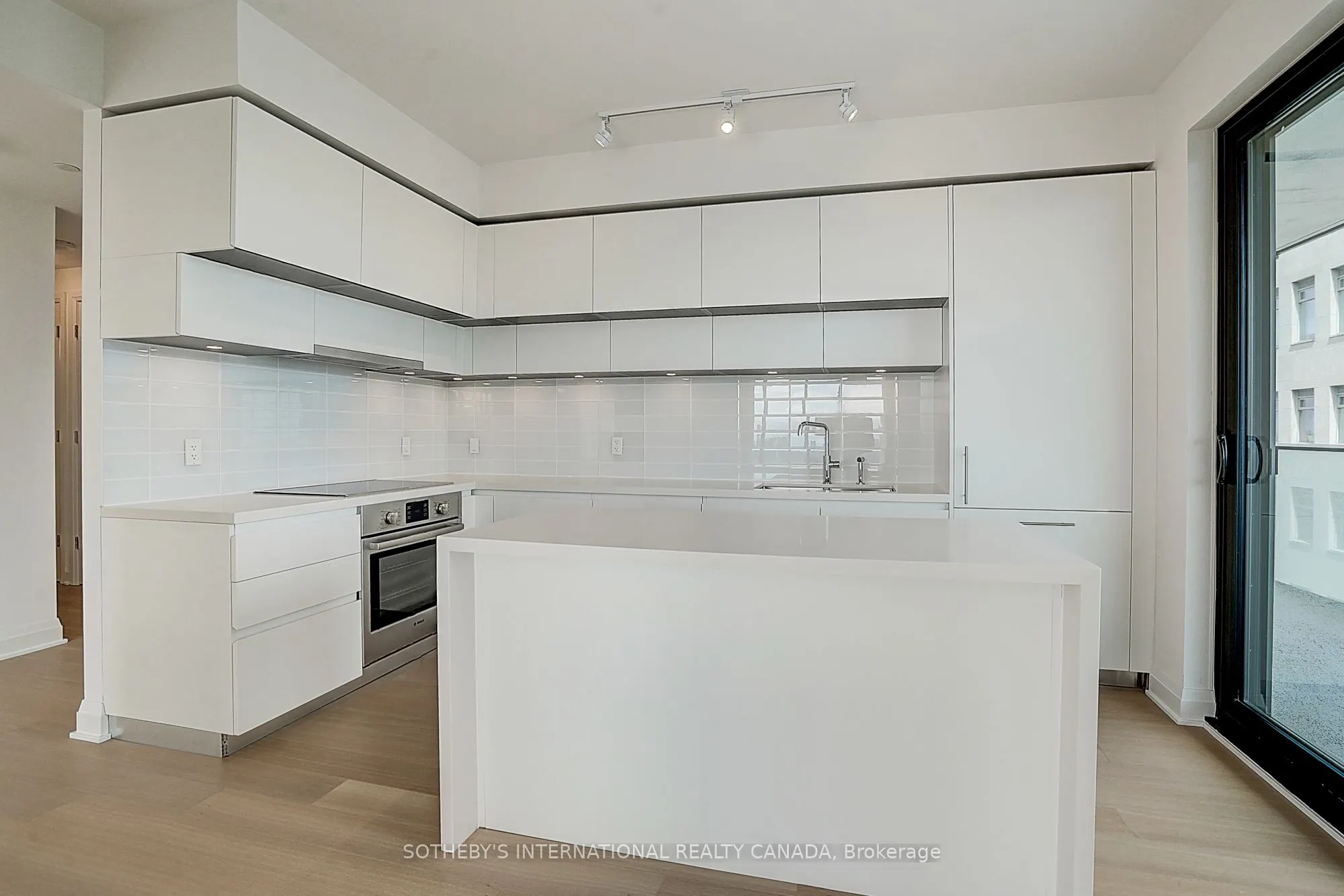 99 Foxbar Road, #2410