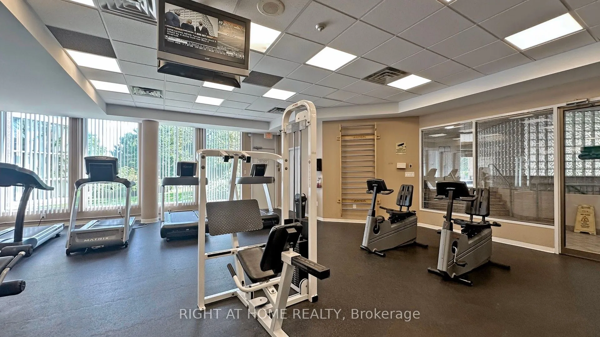 7 Concorde Place, #904