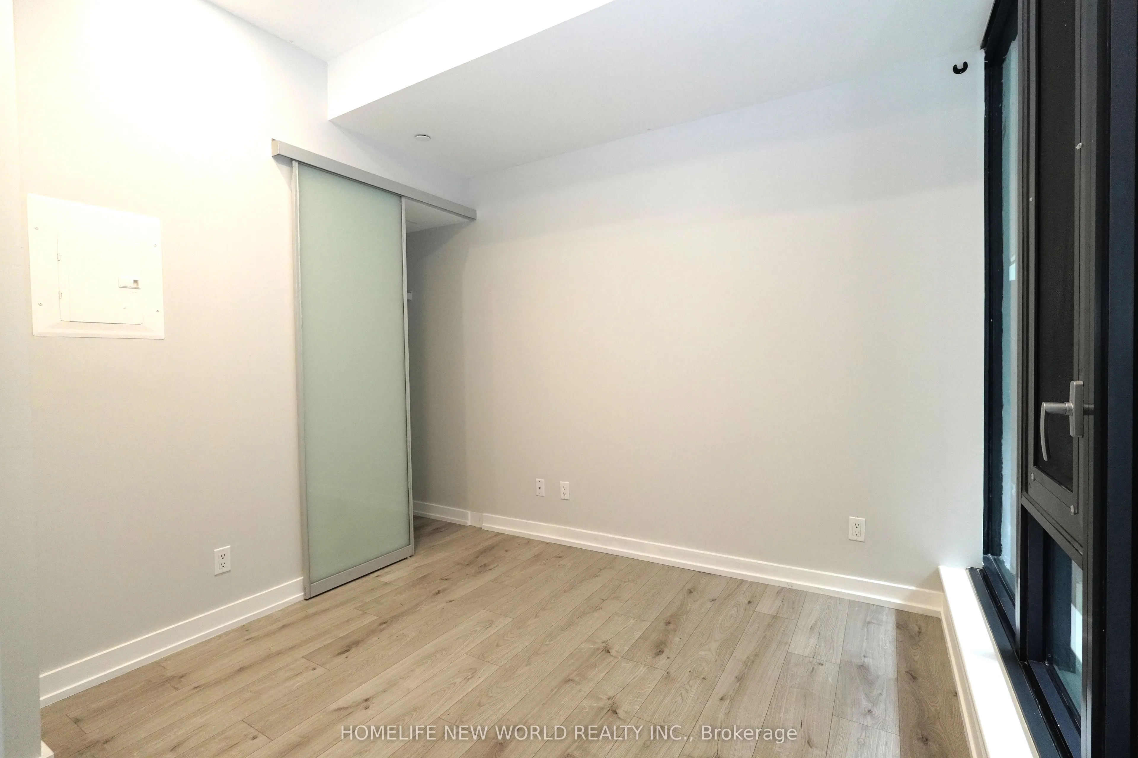 161 Roehampton Avenue, #233