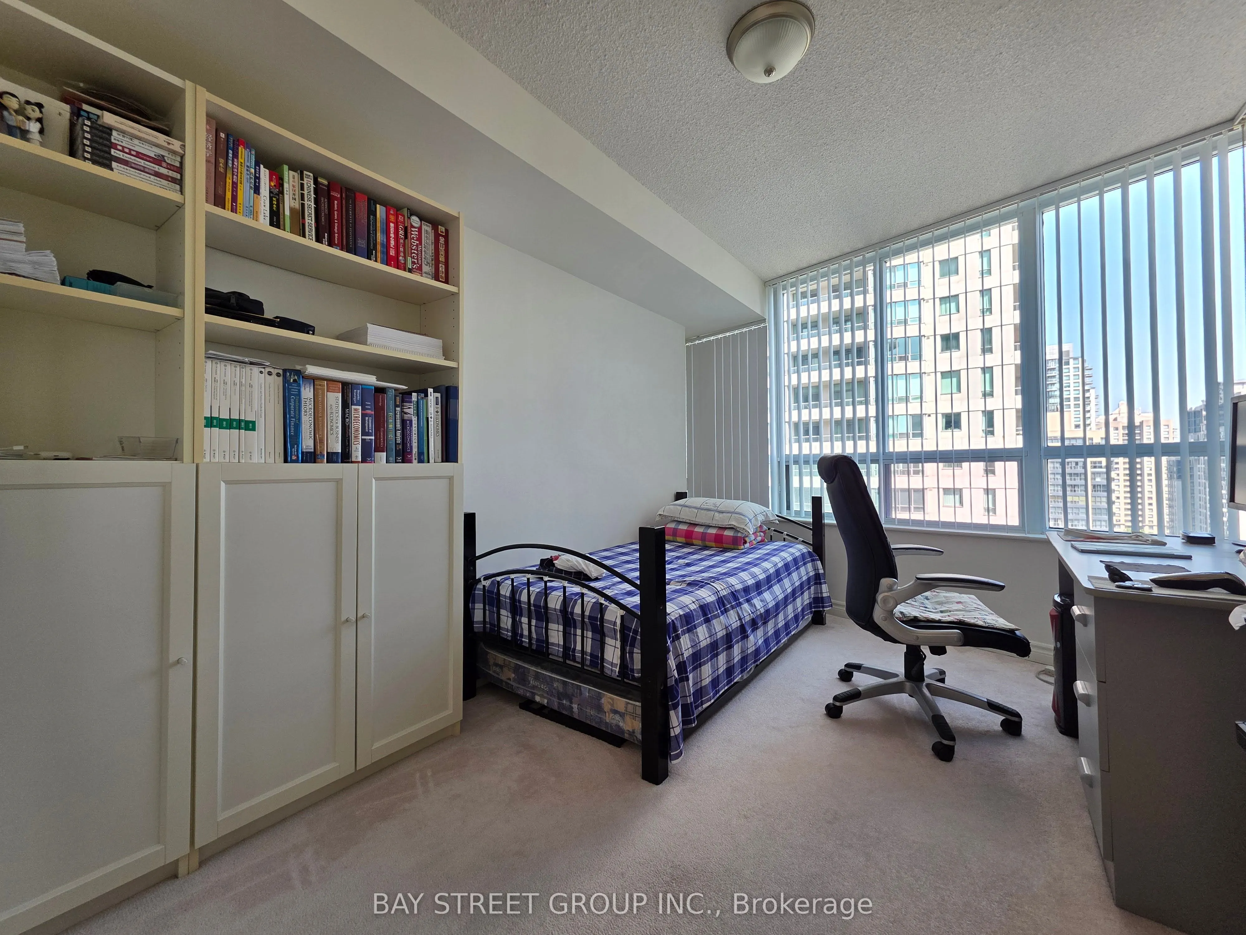 18 Spring Garden Avenue, #1905