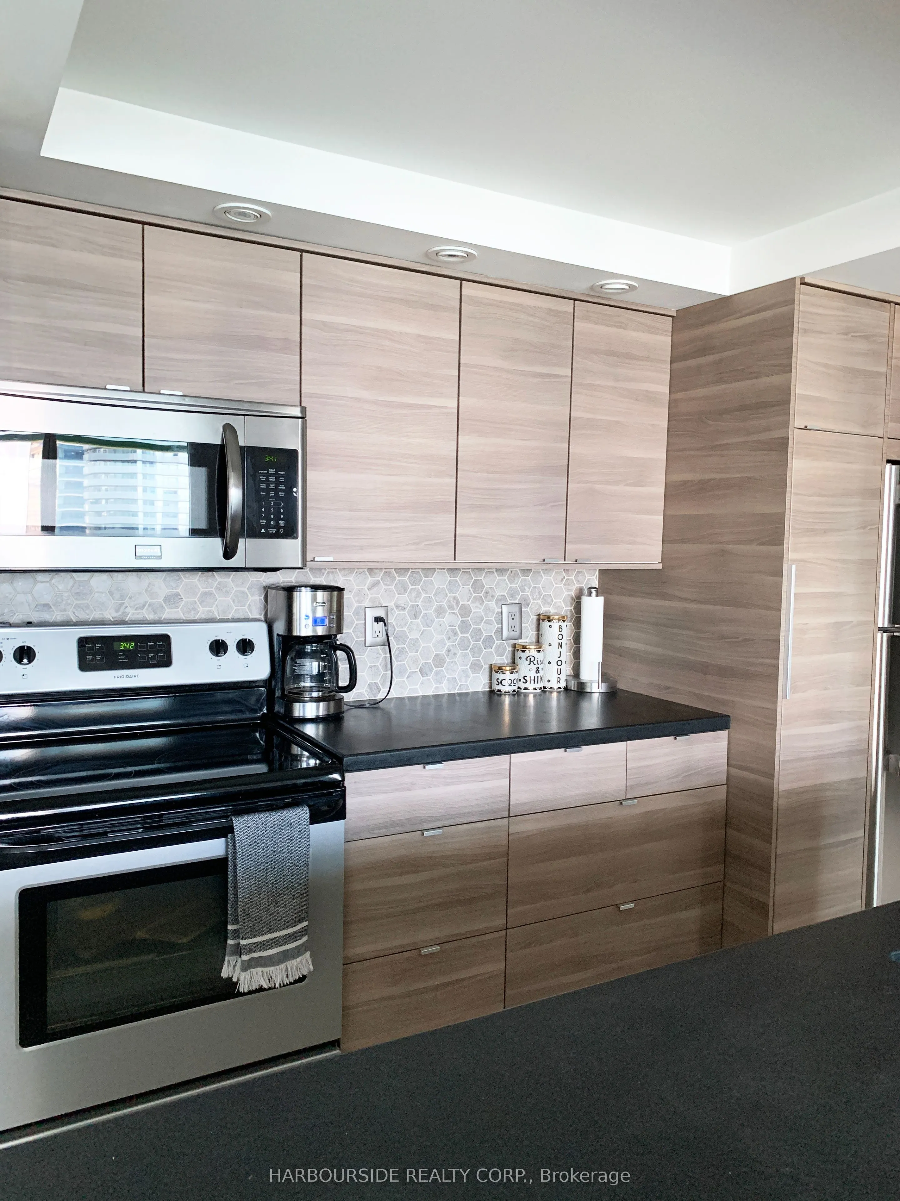 77 Harbour Square, #2901