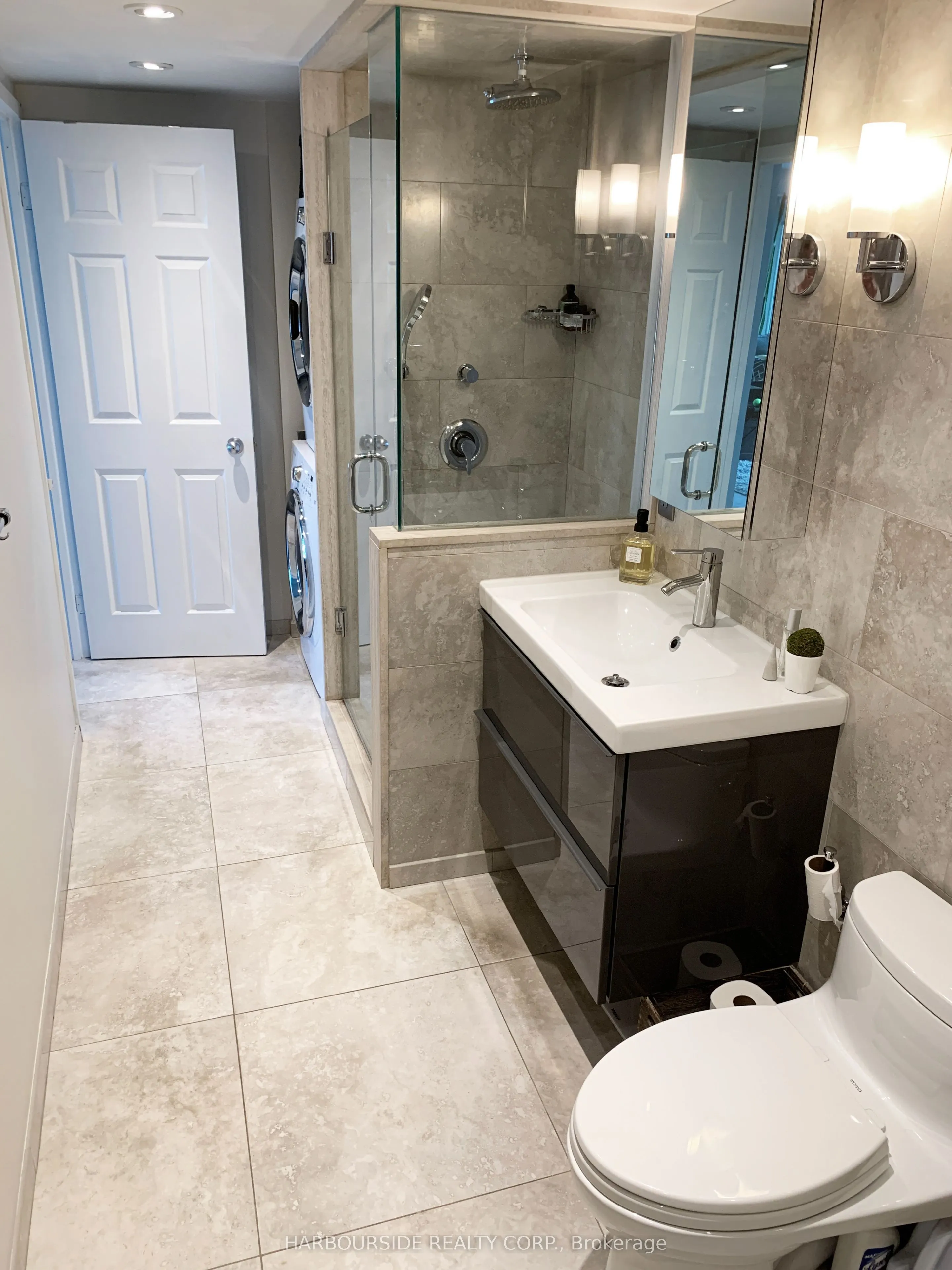 77 Harbour Square, #2901