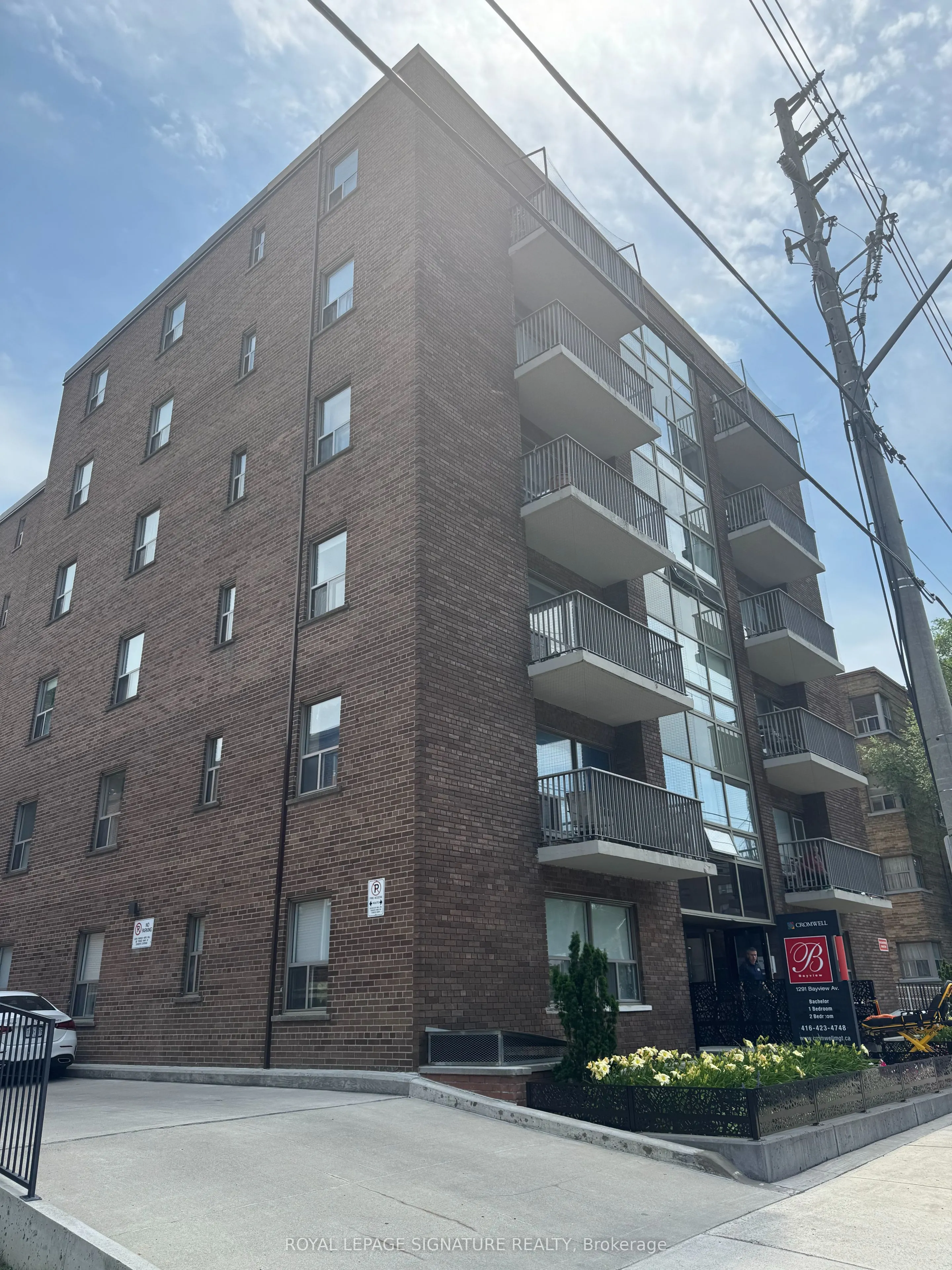 1291 Bayview Avenue, #309