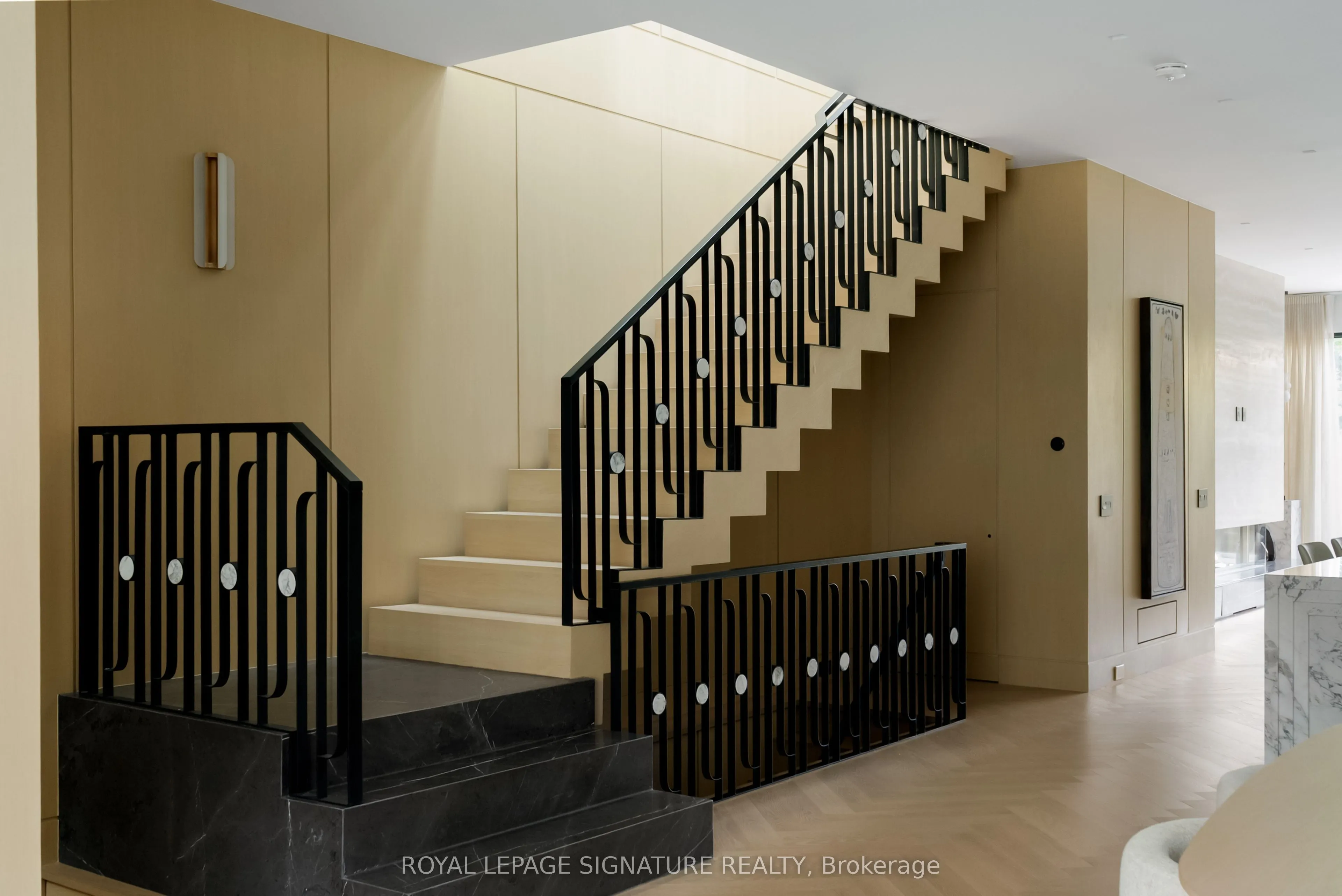 126 Sherwood Avenue