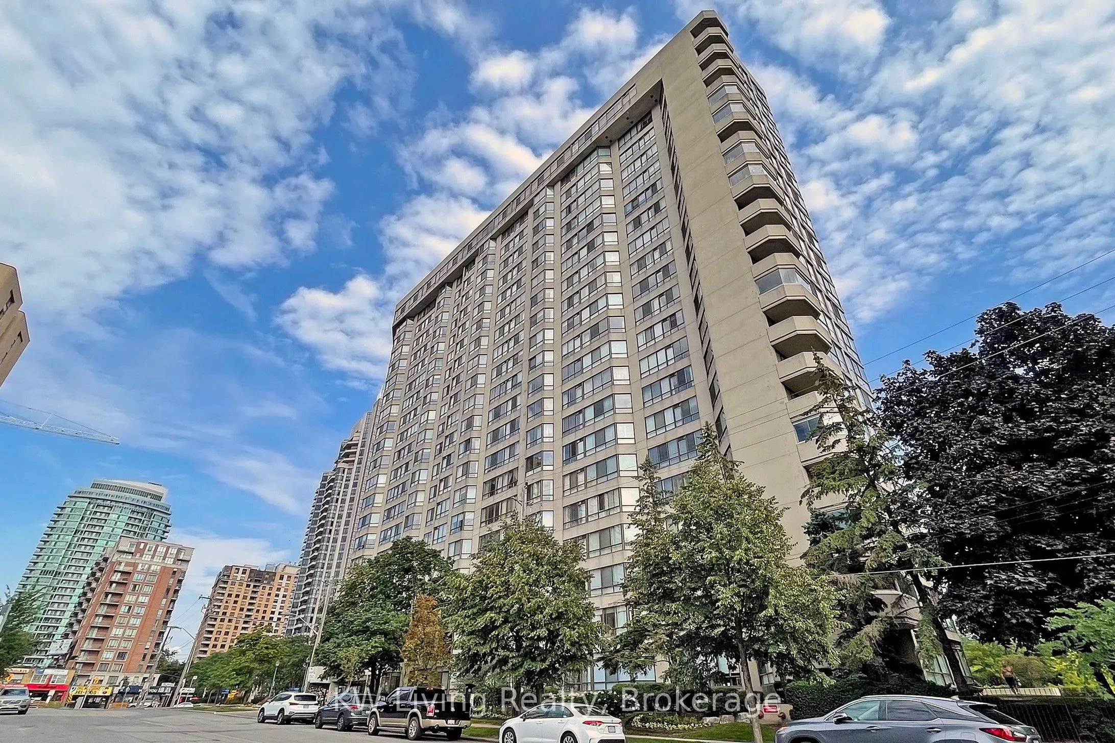 5444 Yonge Street, #1404