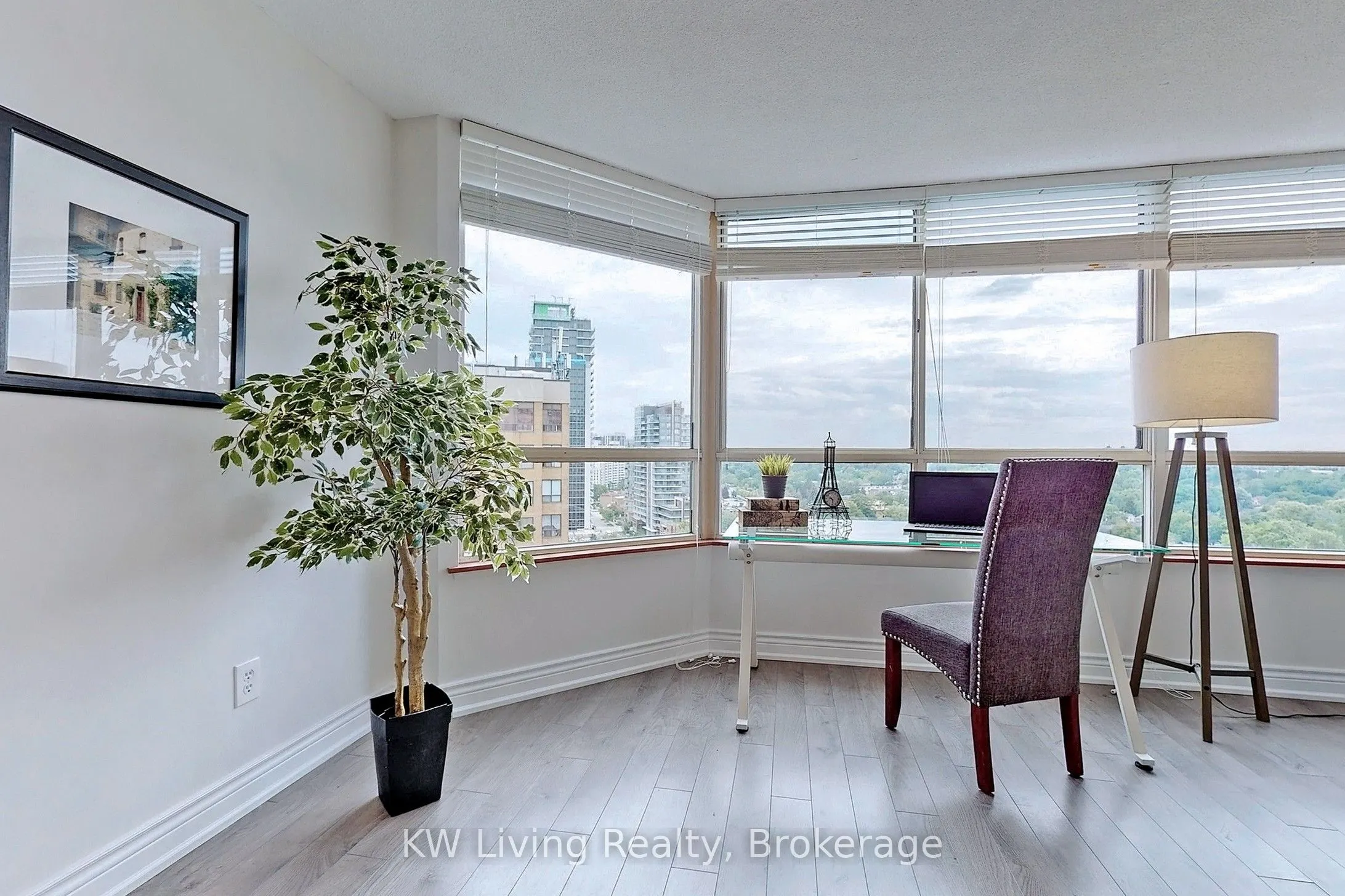 5444 Yonge Street, #1404