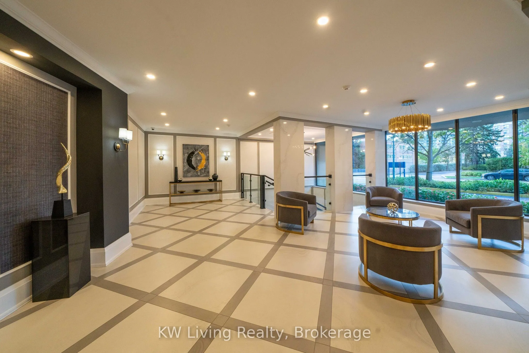 5444 Yonge Street, #1404