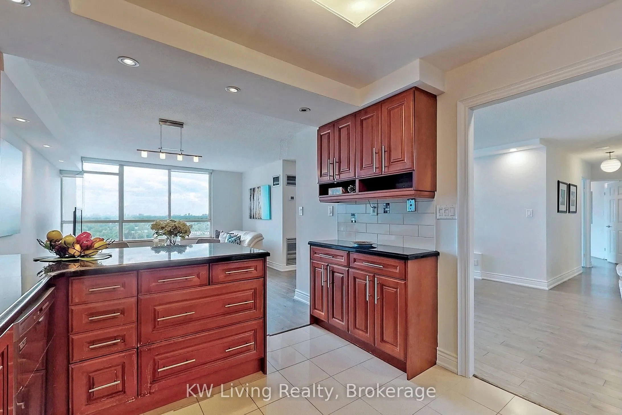 5444 Yonge Street, #1404