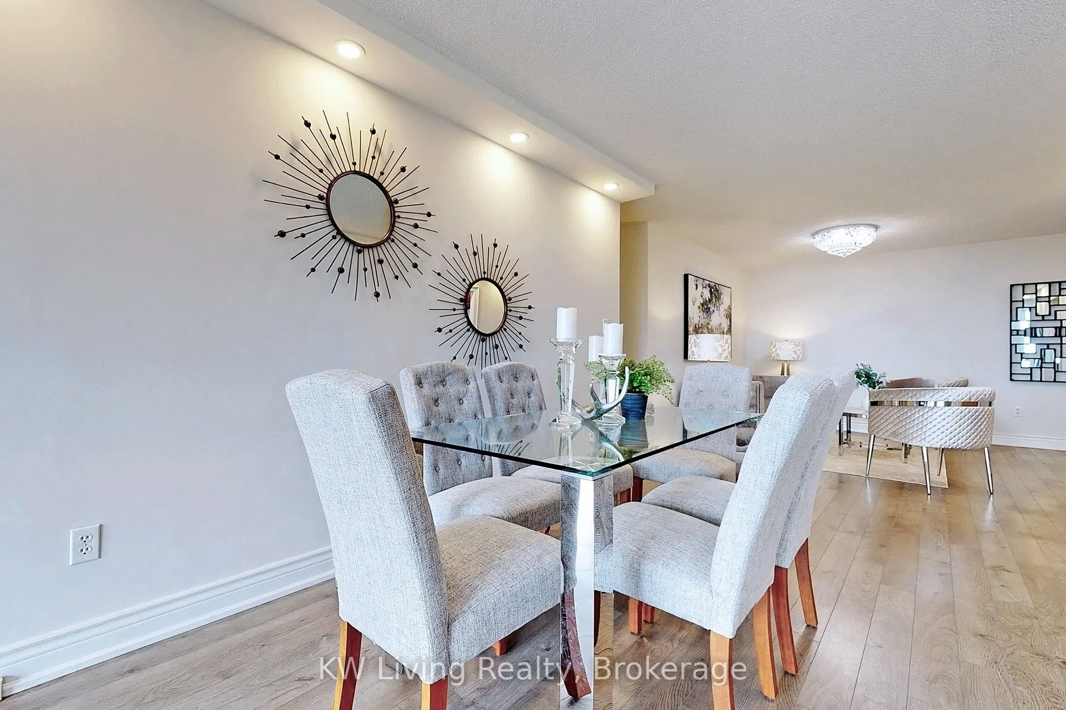 5444 Yonge Street, #1404